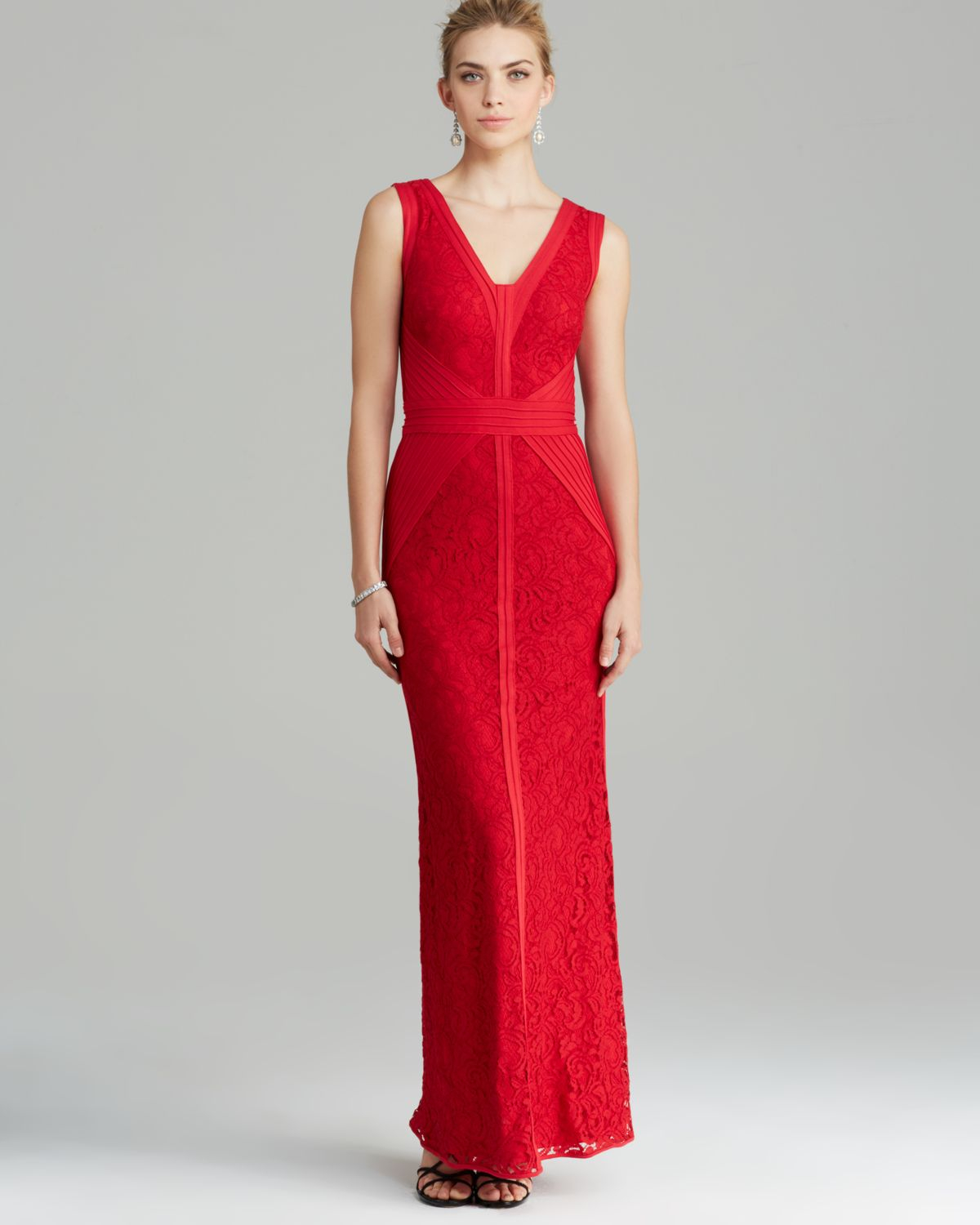 Lyst - Tadashi Shoji Gown - Sleeveless V Neck Banded Waist Lace in Red