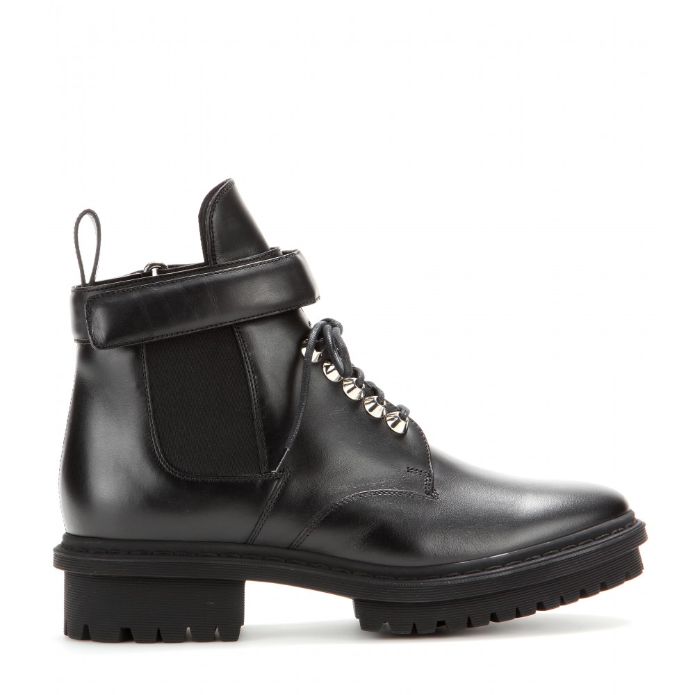 Lyst - Balenciaga Leather Ankle Boots in Black