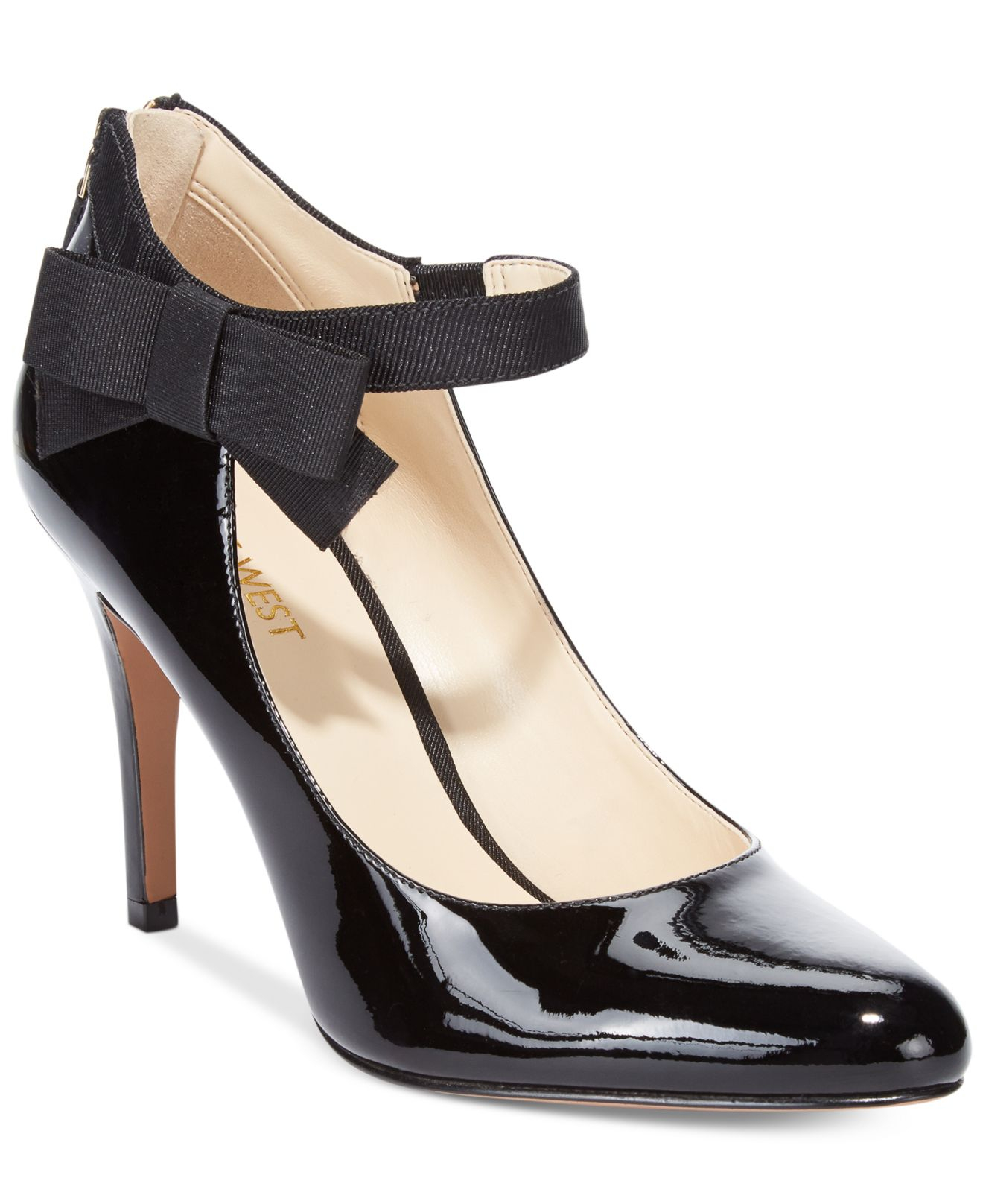 Nine West Gushing Mary Jane Pumps in Black (Black Patent) | Lyst