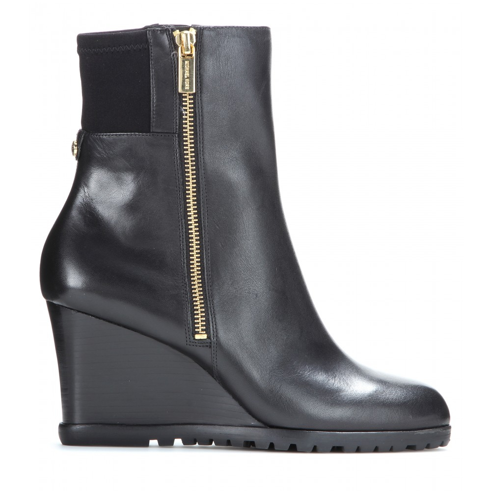 MICHAEL Michael Kors Aileen Leather Ankle Boots in Black - Lyst