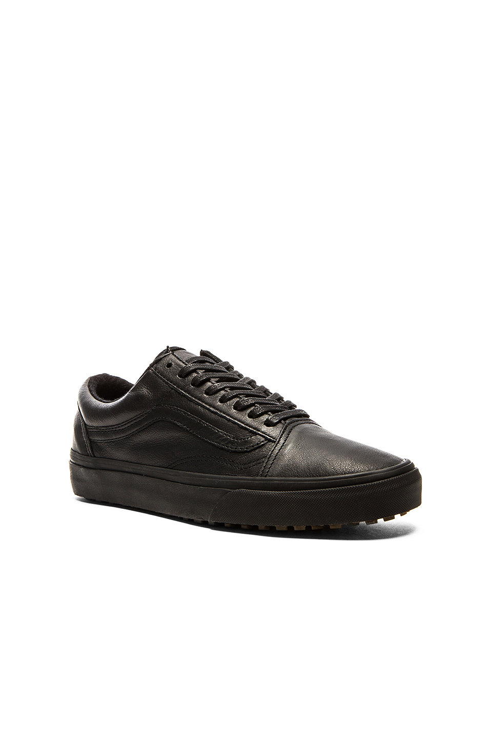 vans black leather mte
