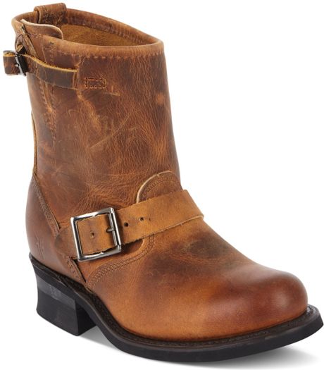 Frye Women'S Engineer 8R Short Boots in Brown (Dark Brown) | Lyst
