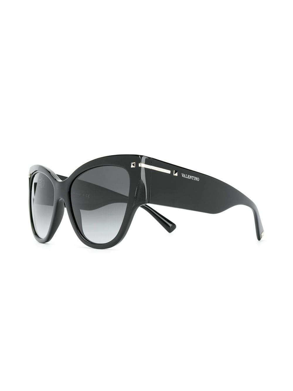 Valentino Eyewear Cateye Sunglasses in Black Lyst