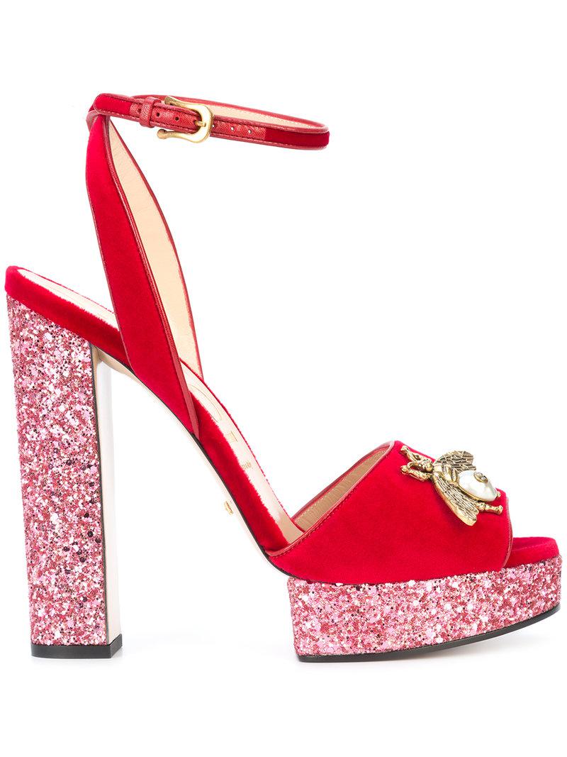 Lyst - Gucci Embellished Bee Sandals in Red