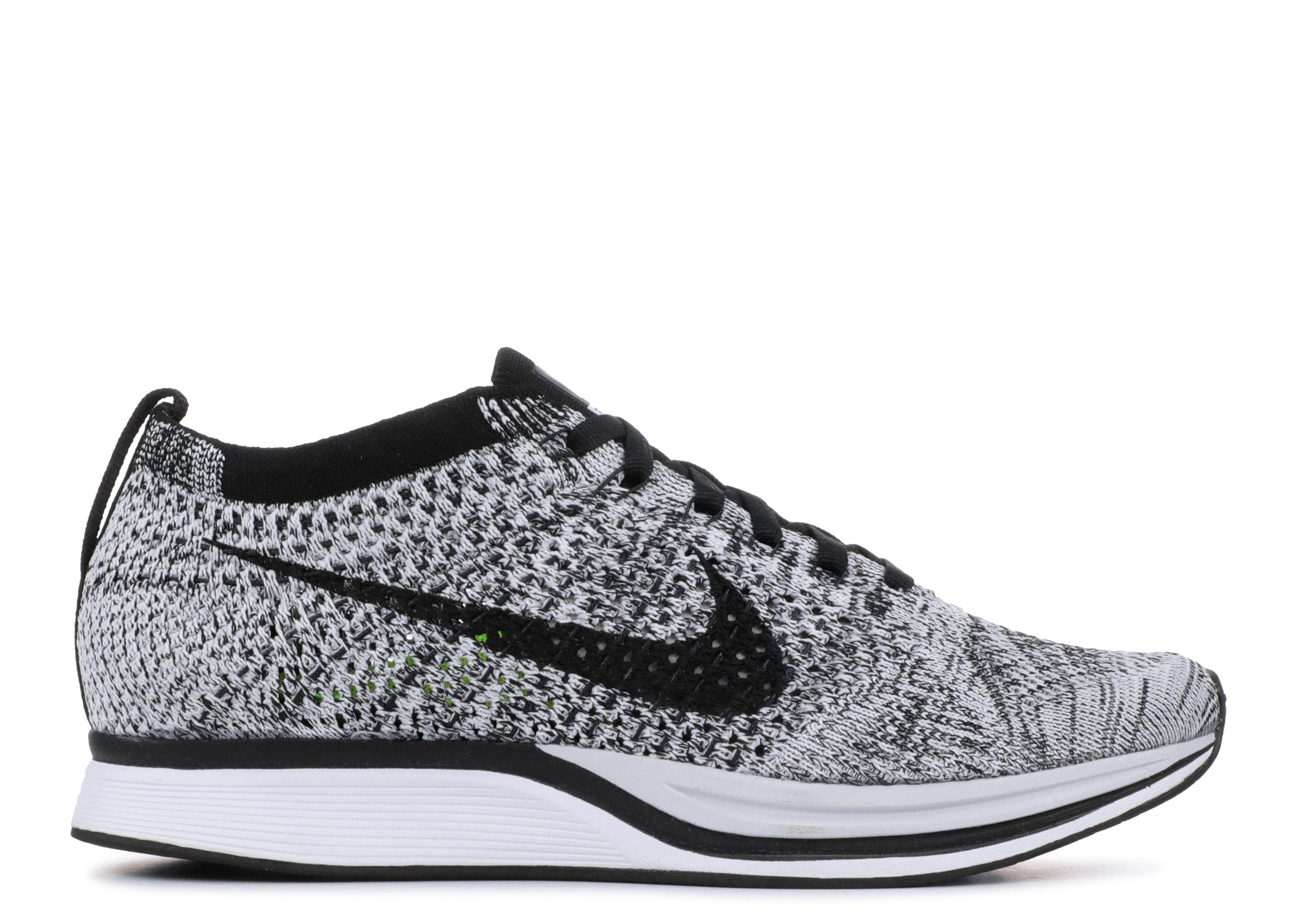 Nike Flyknit Racer 