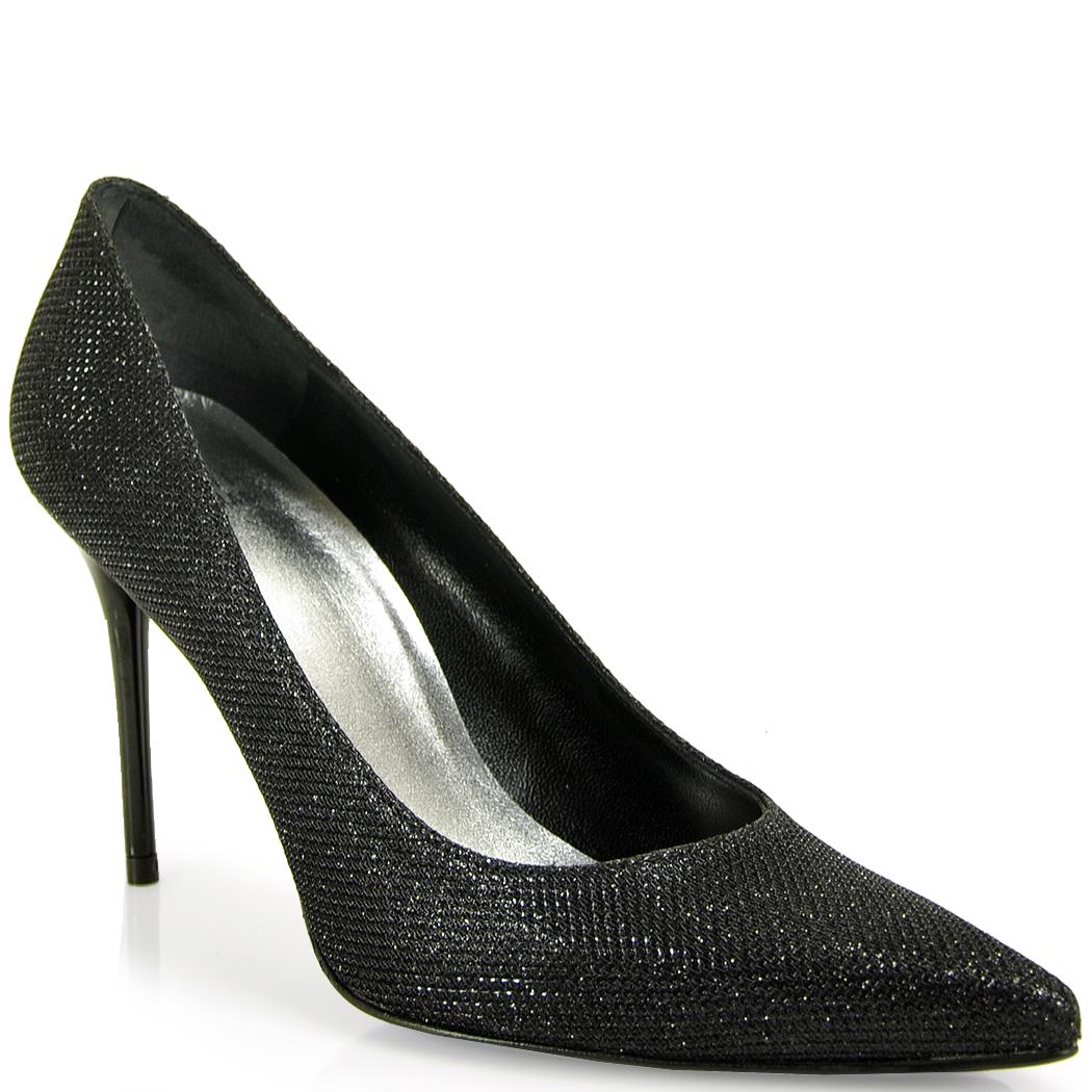 stuart weitzman wide width pumps