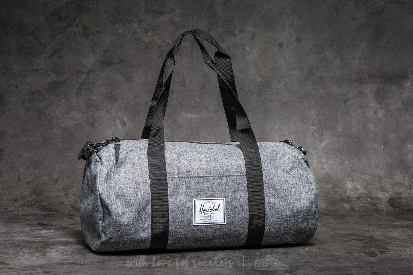 Lyst Herschel Supply Co Sutton Mid Volume Duffle Bag Raven Gallery