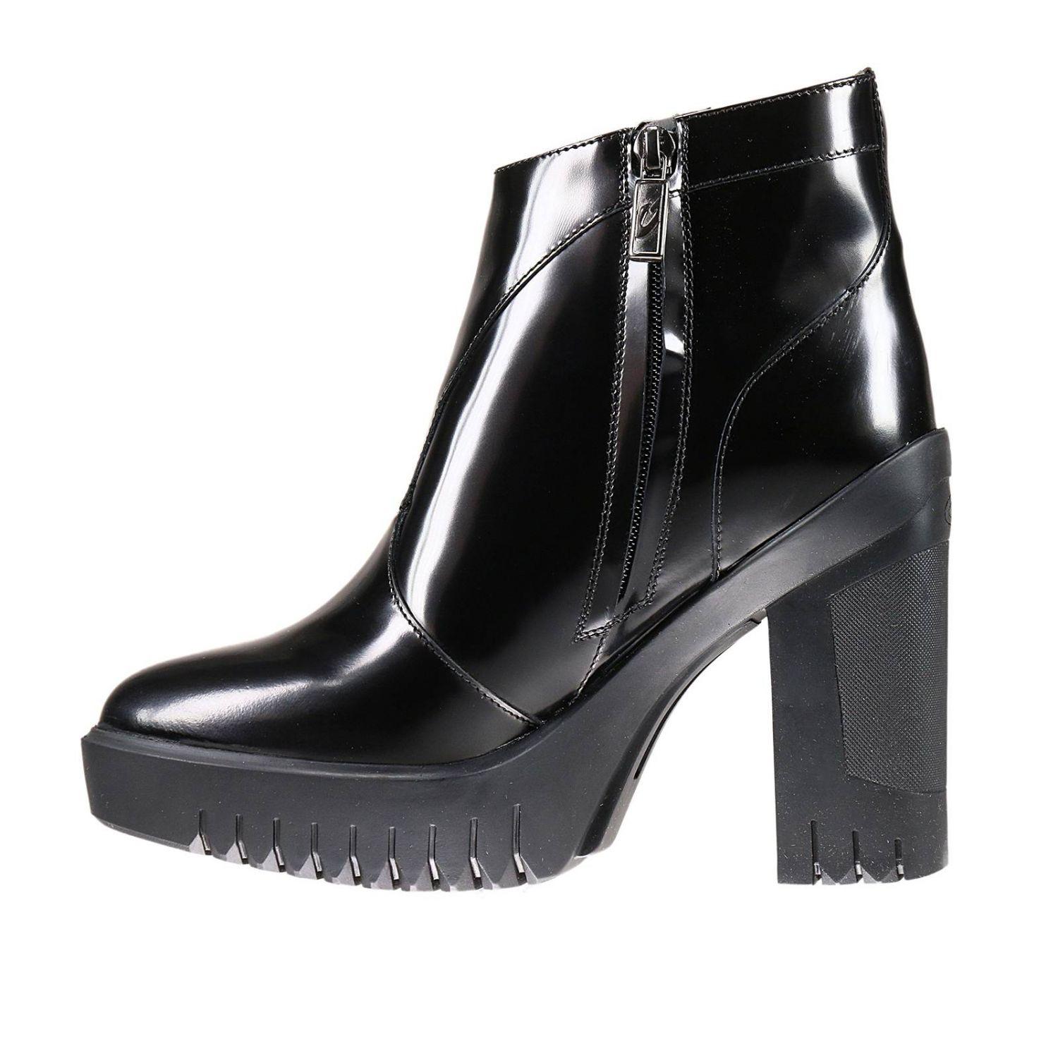 Lyst - Alberto Guardiani Heeled Booties Shoes Woman in Black