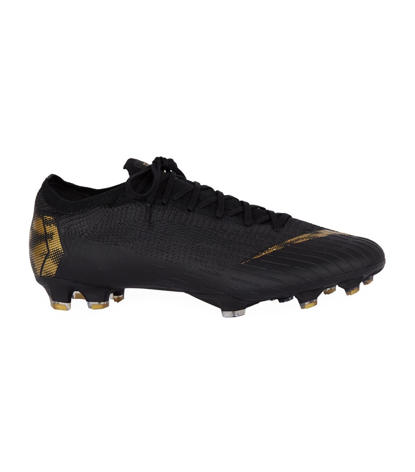 black nike vapor football boots