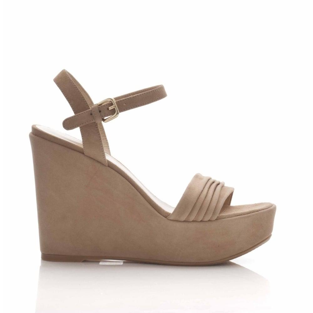 stuart weitzman platform wedge