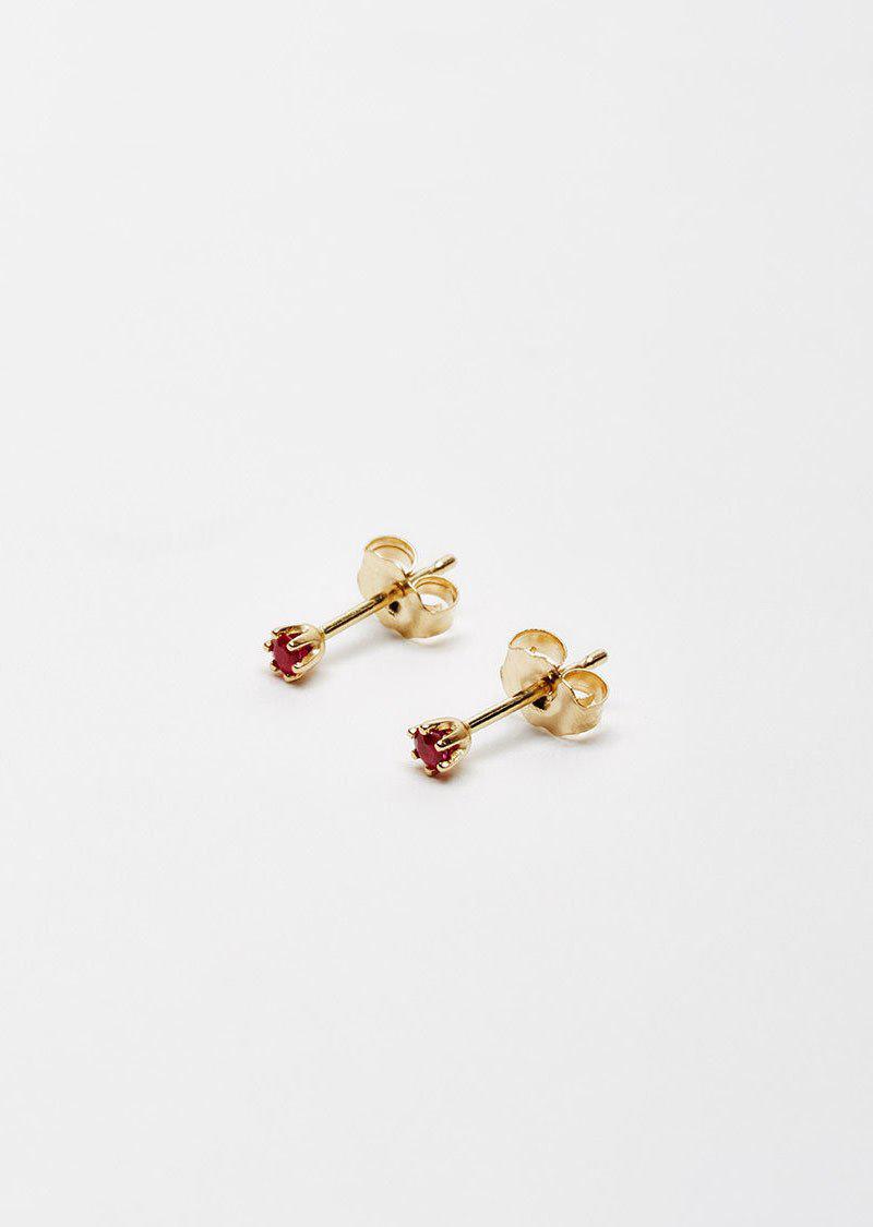 Lyst Satomi Kawakita Baby Ruby Studs Earrings In Metallic Gallery