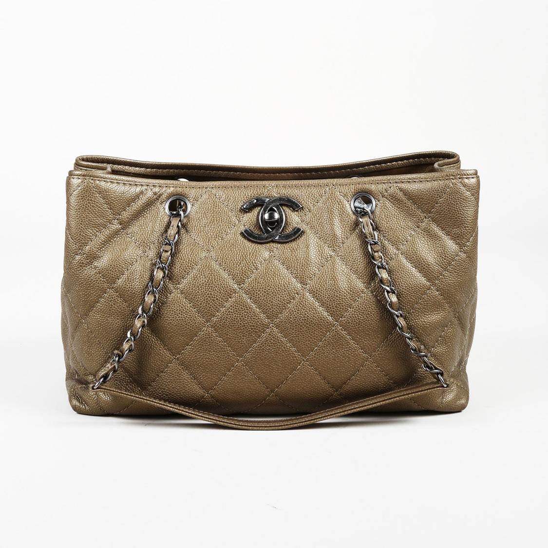 Chanel Cc Shopper Quilted Caviar Leather Tote Bag in Metallic - Lyst
