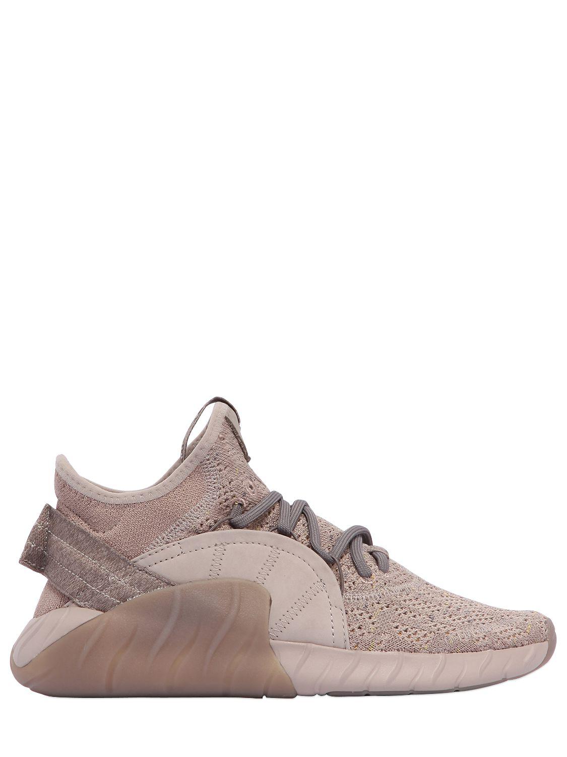 lyst adidas originali tubulare primeknit metà sopra le scarpe da ginnastica in aumento lyst adidas originali tubulare primeknit metà sopra le scarpe da ginnastica in aumento