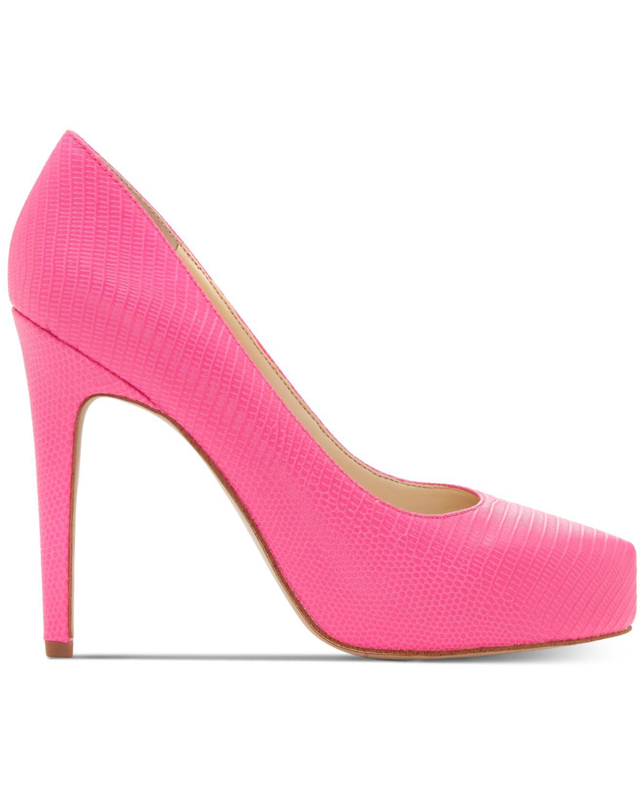Lyst Jessica Simpson Parisah Platform Pumps in Pink
