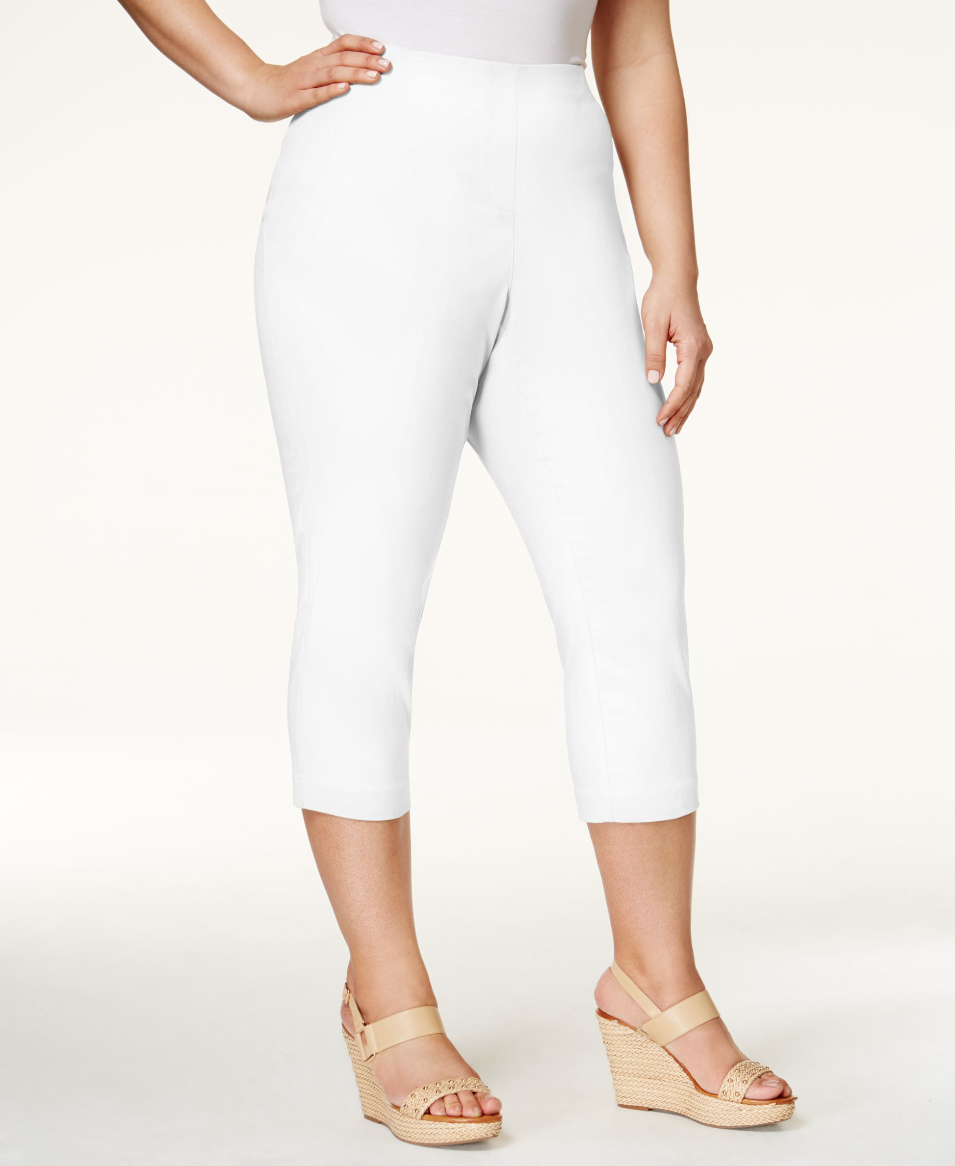 macys womens cargo capris