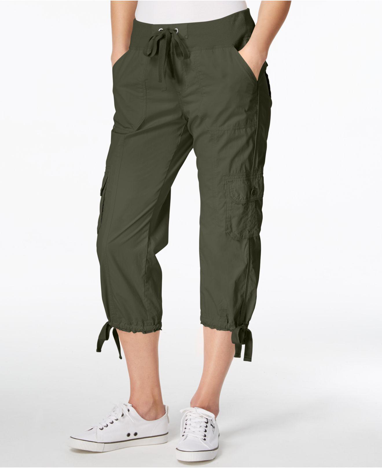 Lyst - Calvin Klein Performance Poplin Capri Cargo Pants in Green