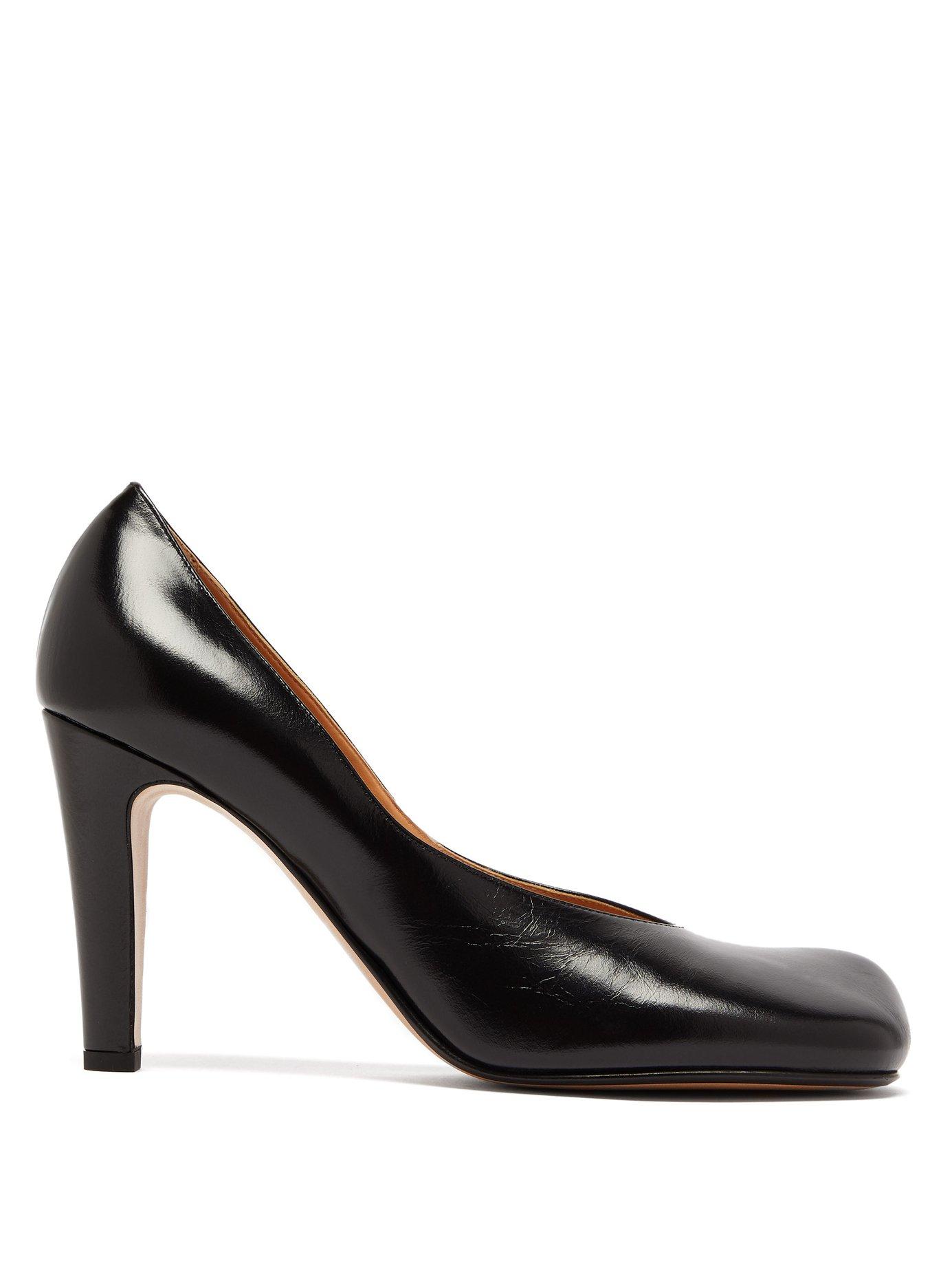 bottega veneta leather stretch toe heels