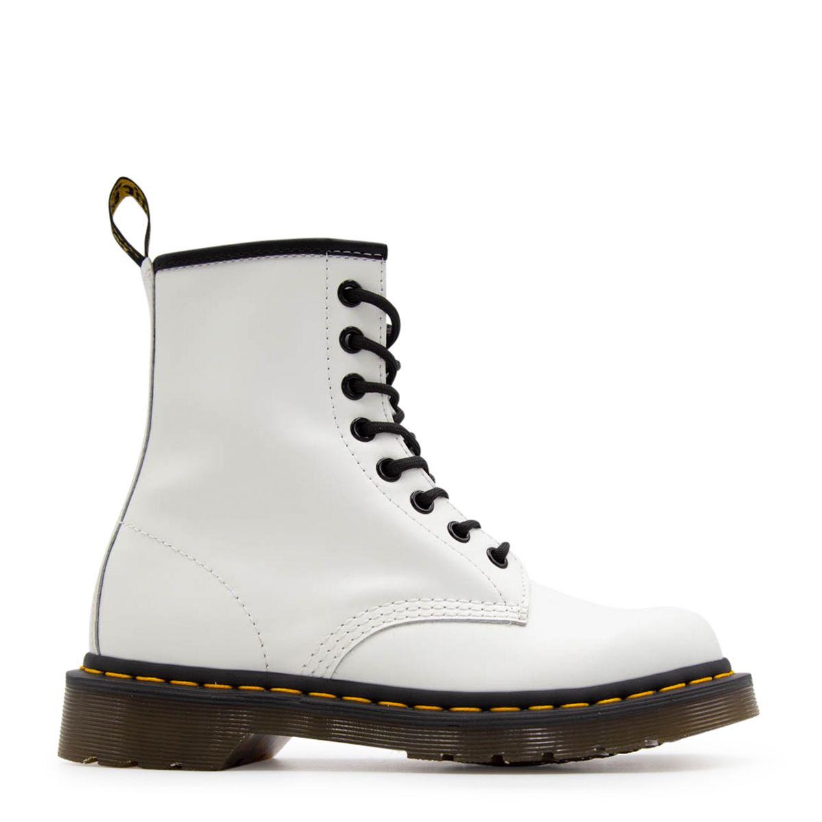 Dr. Martens White Leather Ankle Boots in White - Lyst