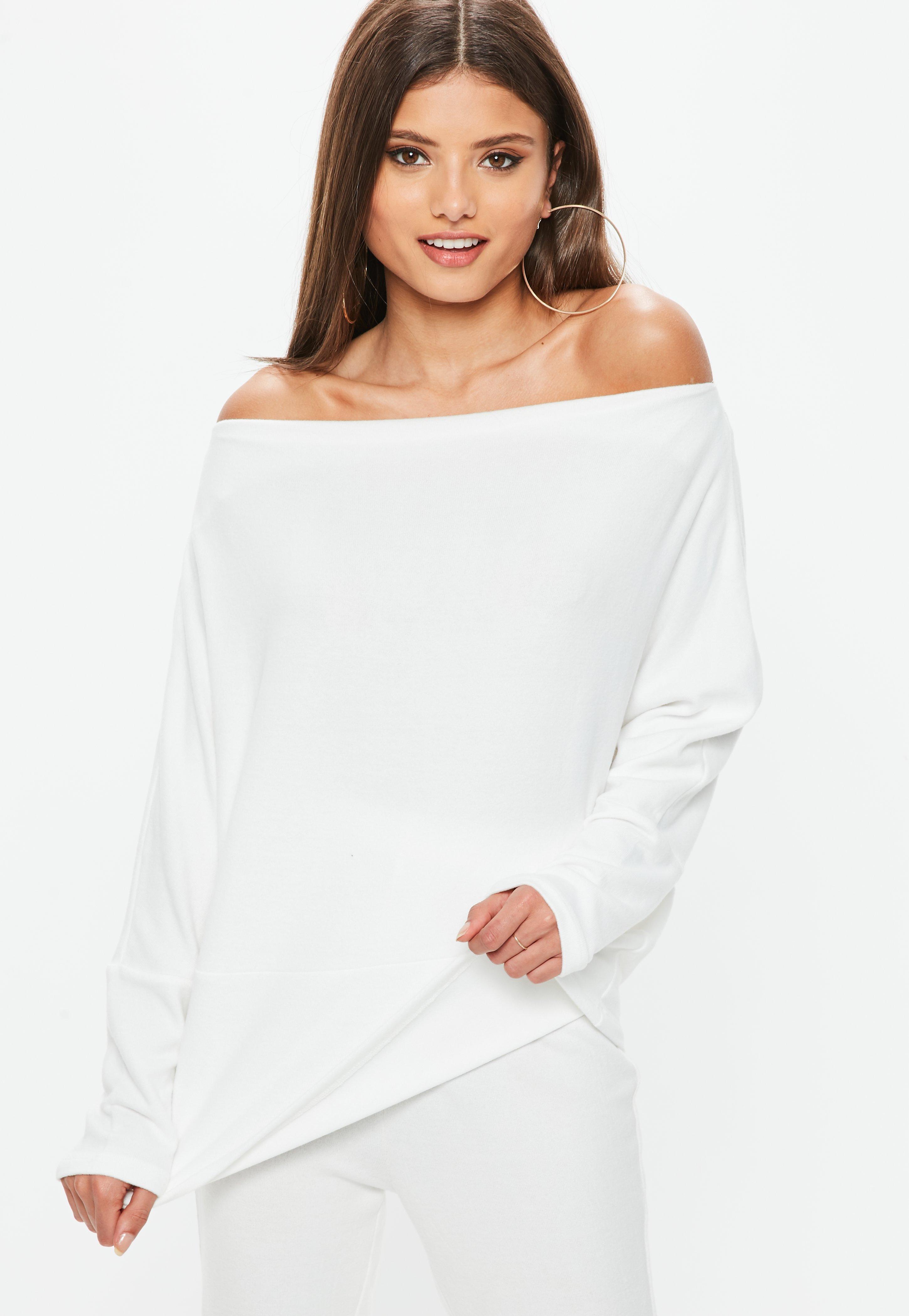 Missguided White Brushed Off Shoulder Long Sleeve Top in White - Lyst2900 x 4200