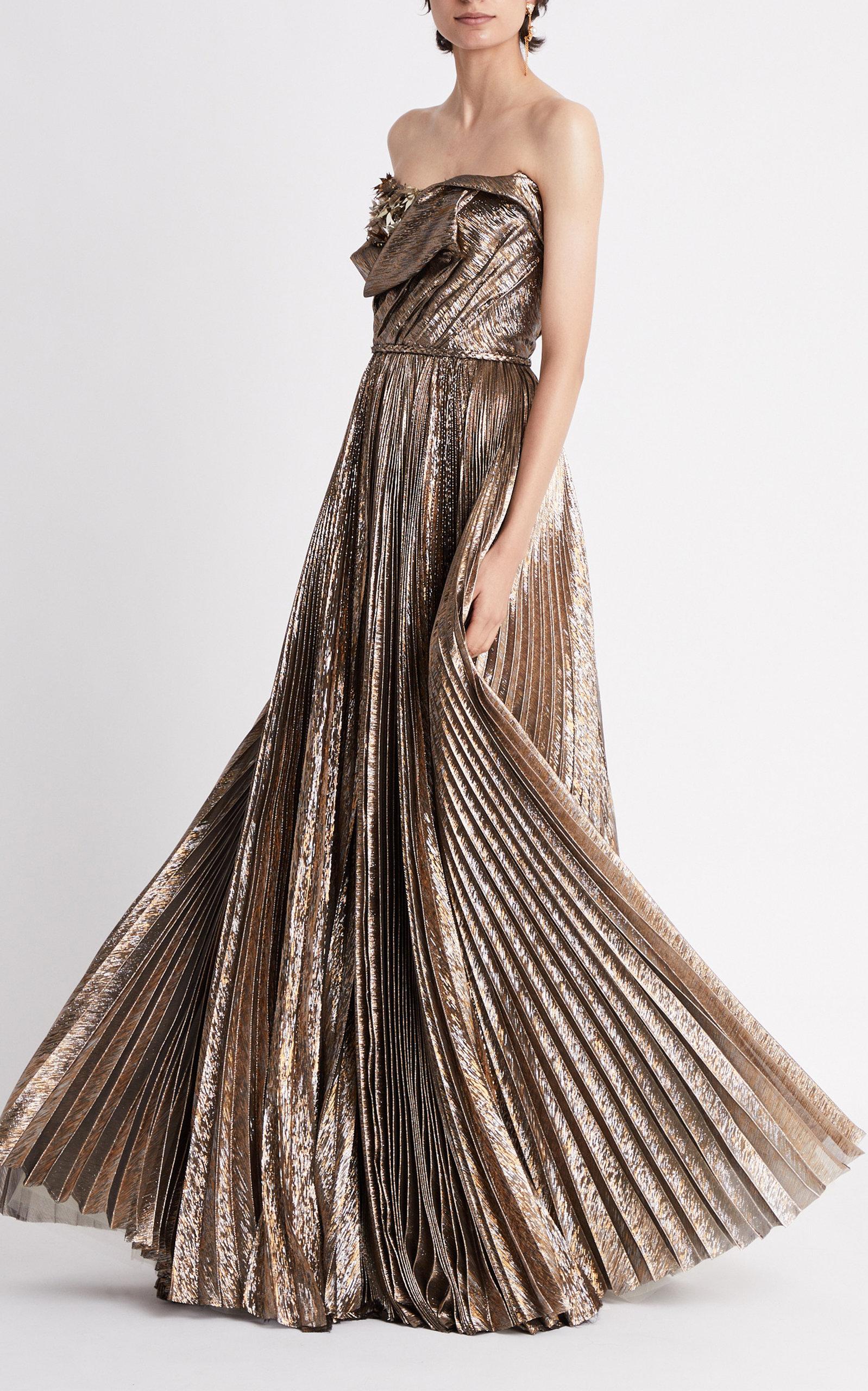 oscar de la renta silver gown