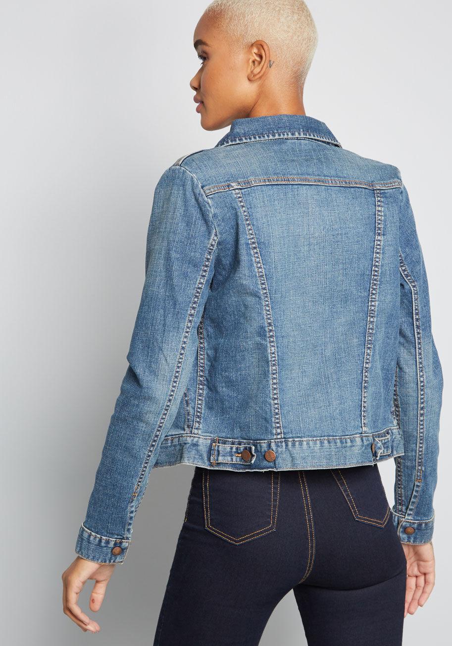wrangler blue denim jacket