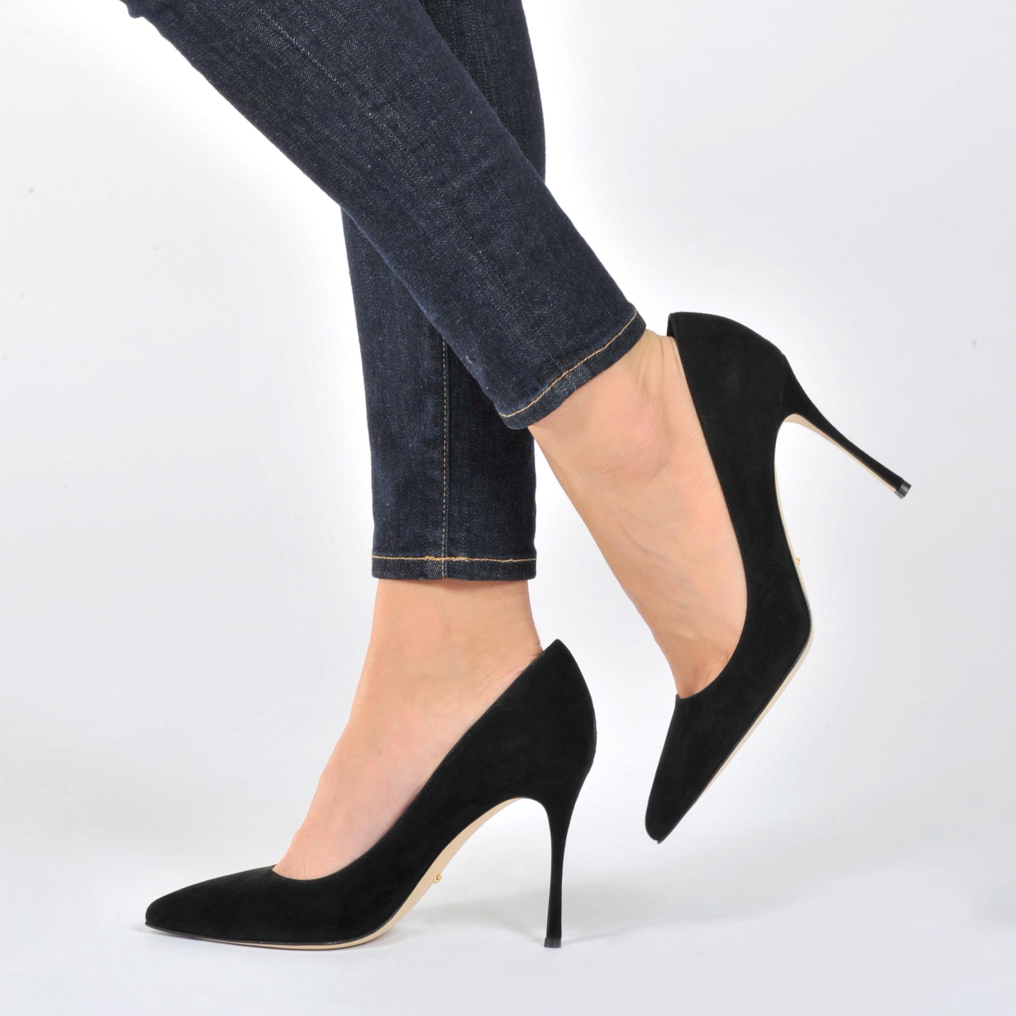 Lyst - Sergio Rossi Godiva Suede Pump in Black