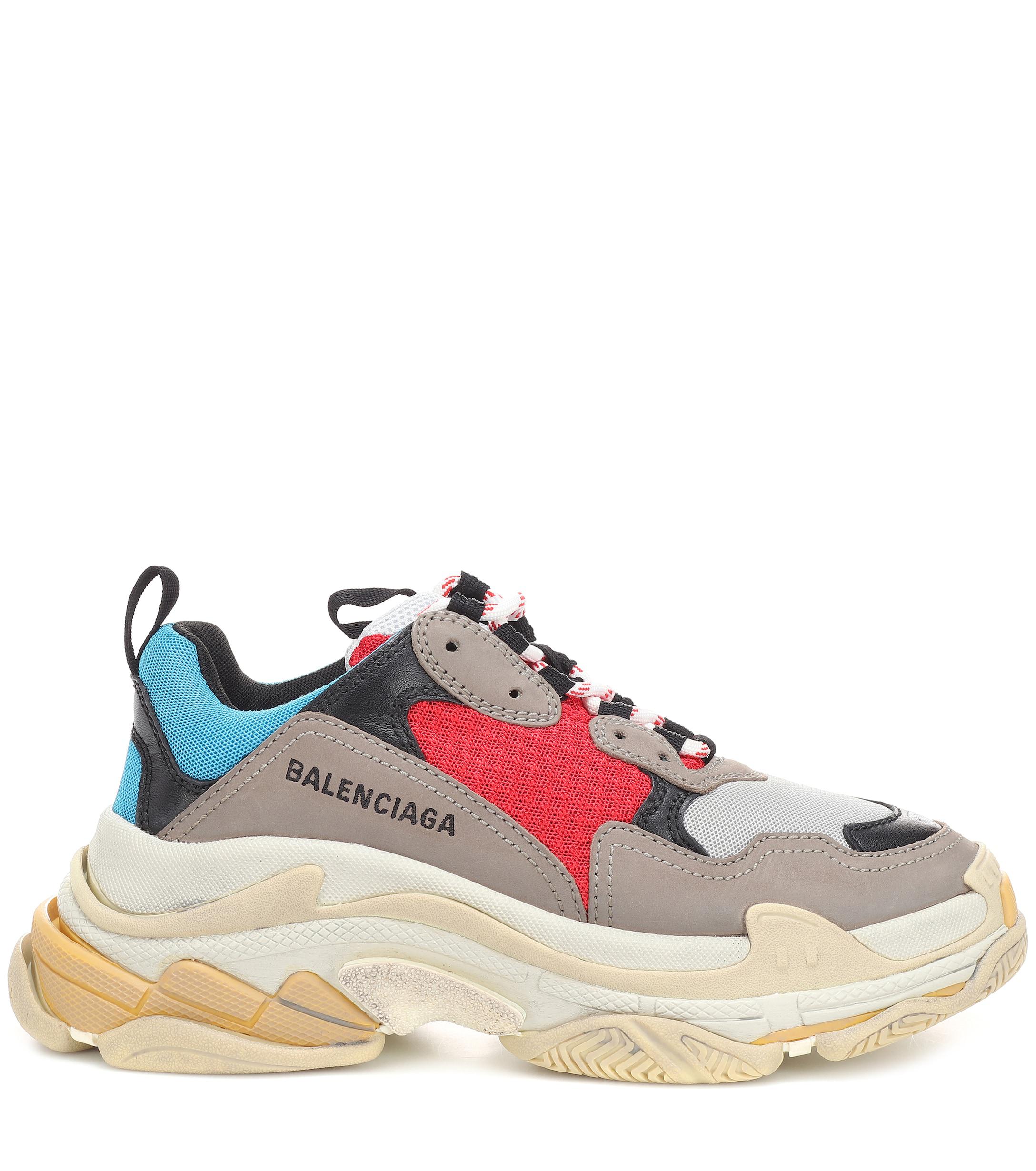 sketcher balenciaga