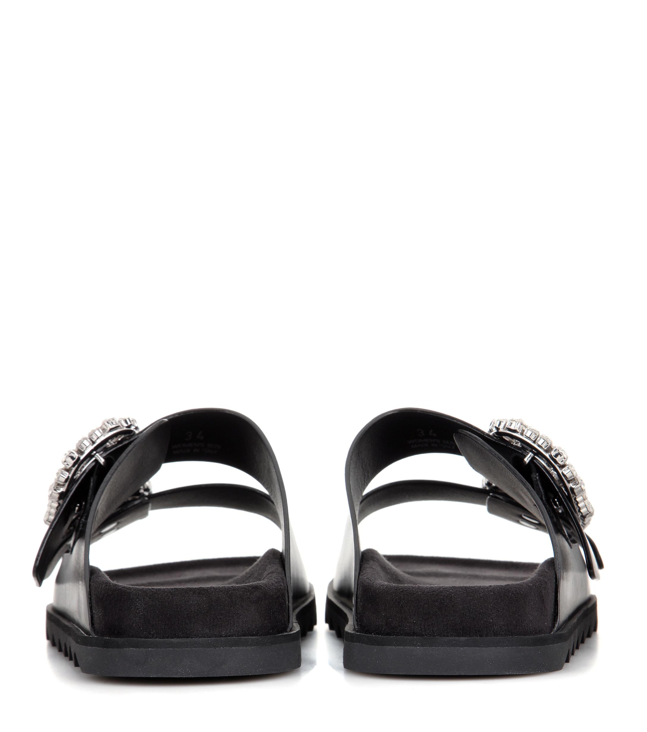 roger vivier slidy