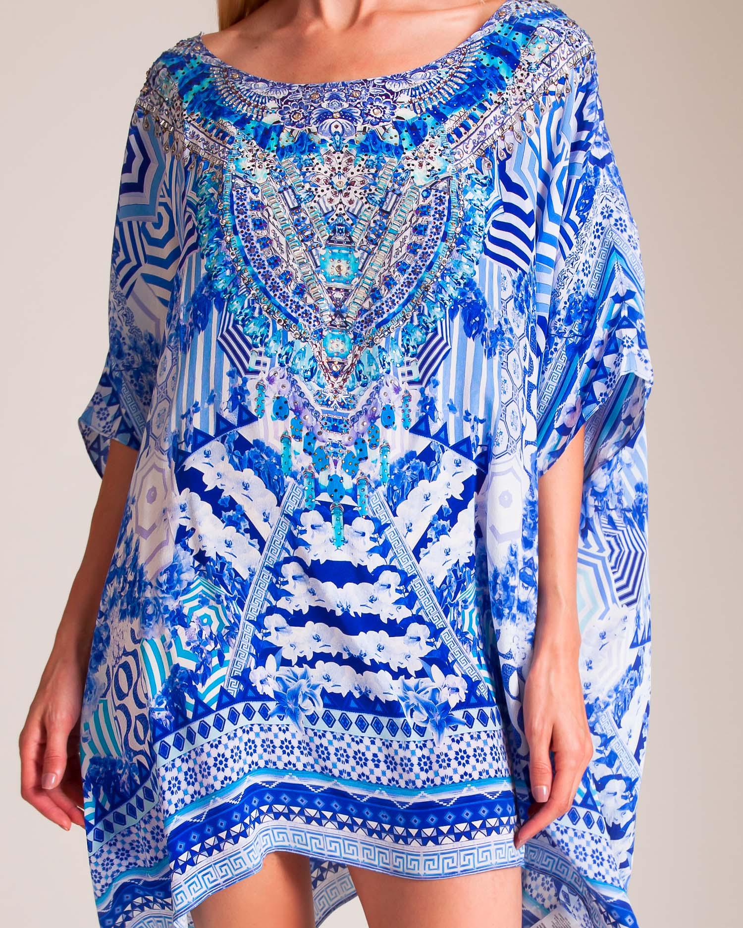 Camilla Silk Throwing Shade Short Round Neck Kaftan in Blue - Lyst