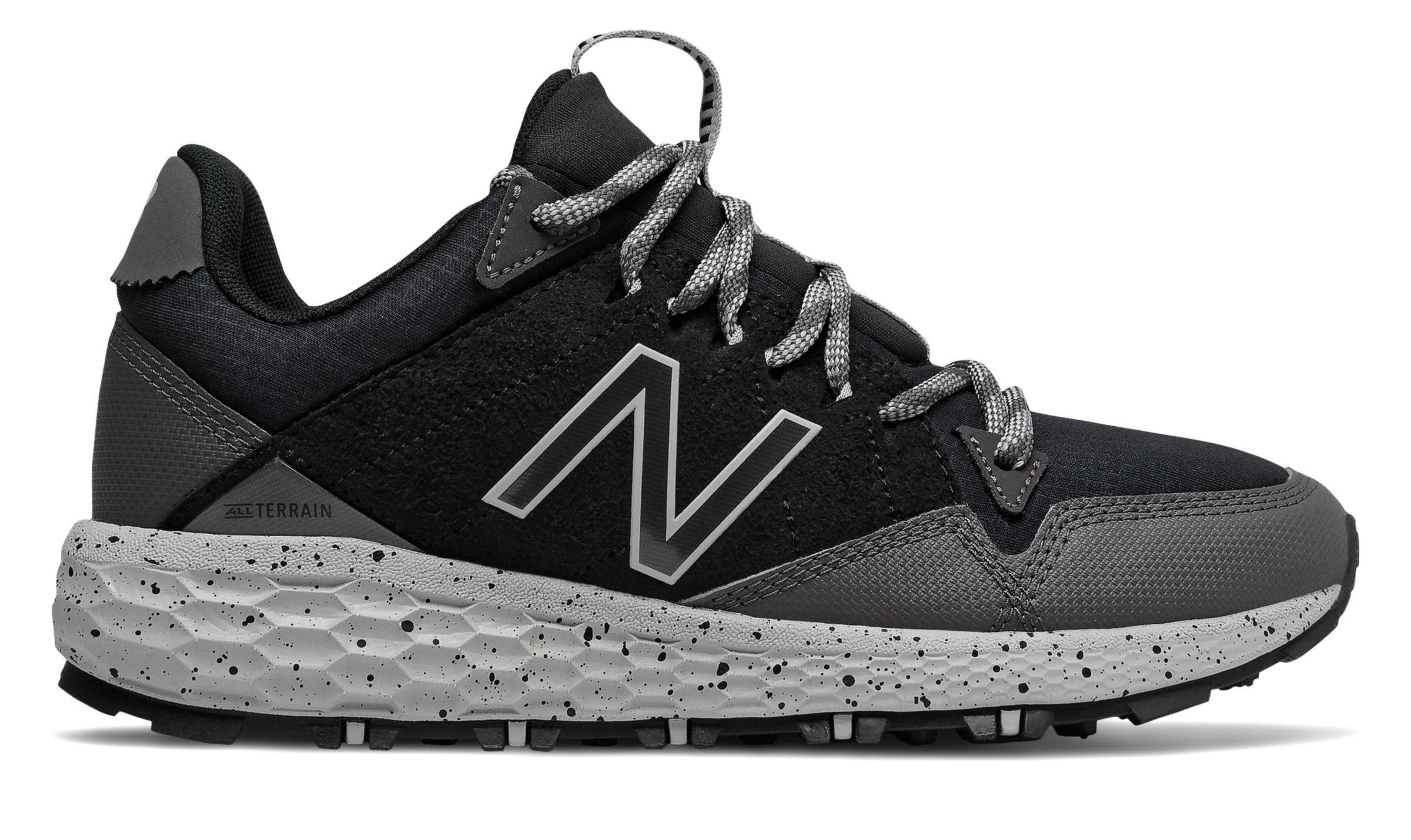 New Balance Rubber Fresh Foam Crag Trail Shoes in Black/Grey (Black ...