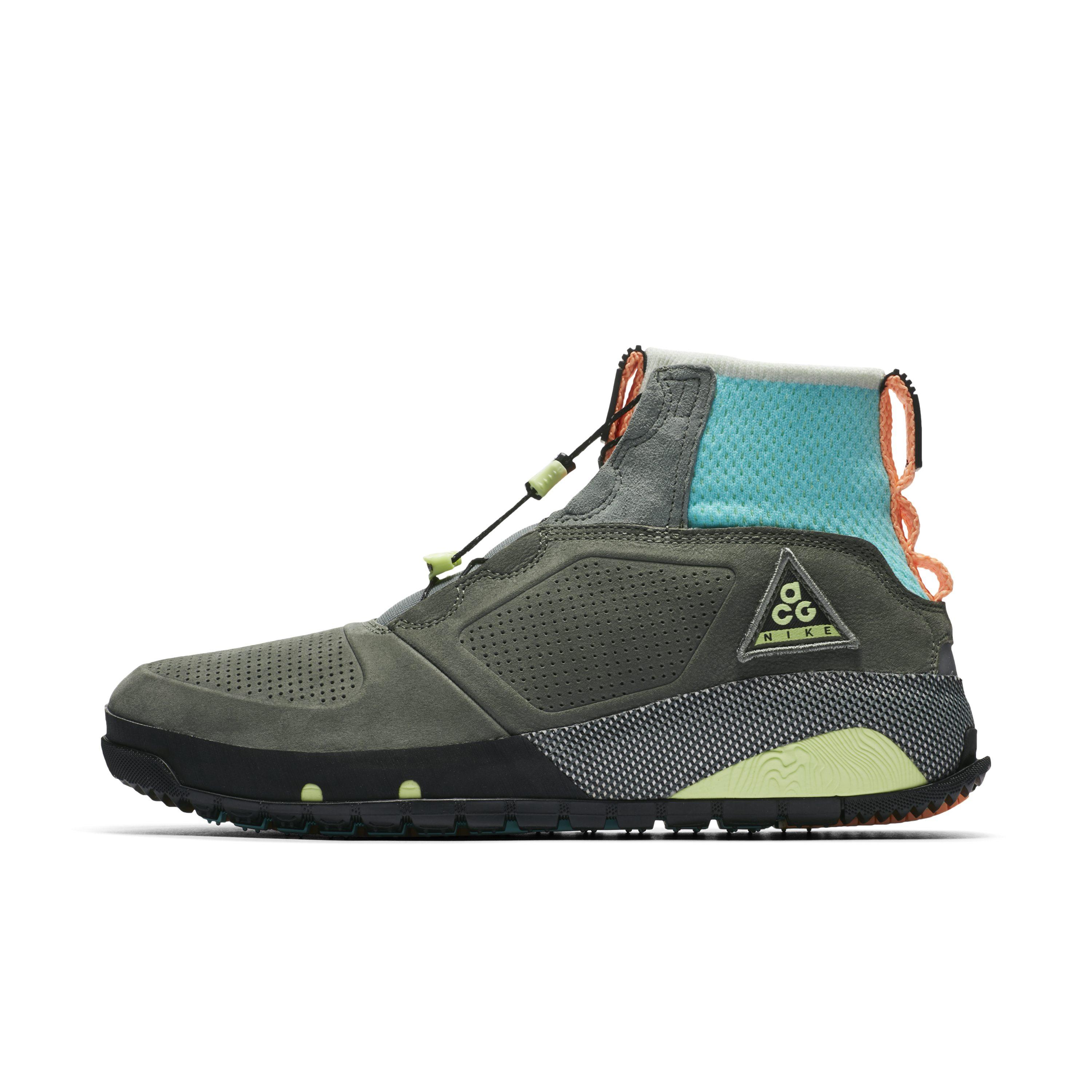 nike acg tennis shoes