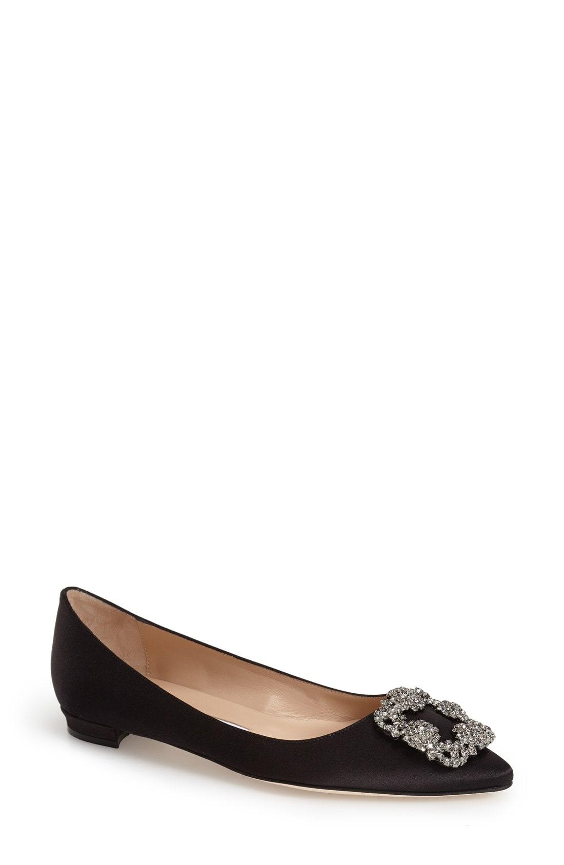 Lyst - Manolo Blahnik Hangisi Flat in Black