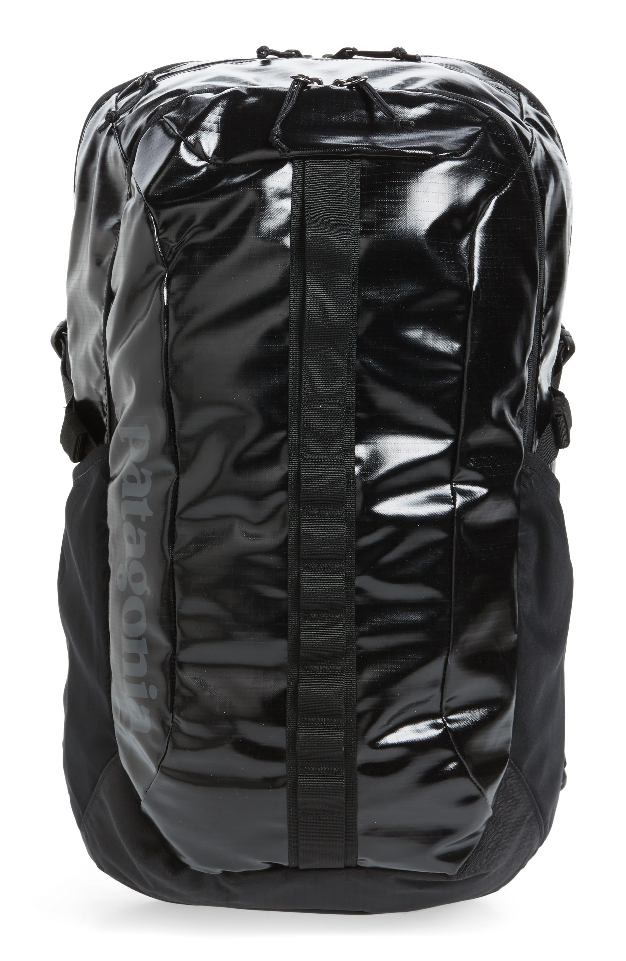 Patagonia Black Hole 30liter Backpack in Black for Men Lyst