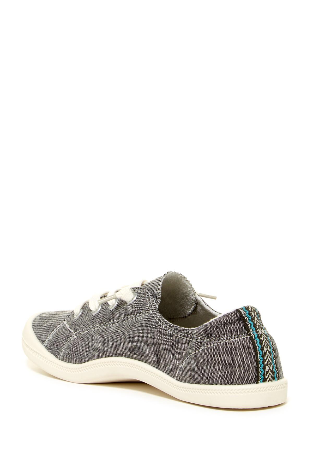 madden girl bounce sneakers