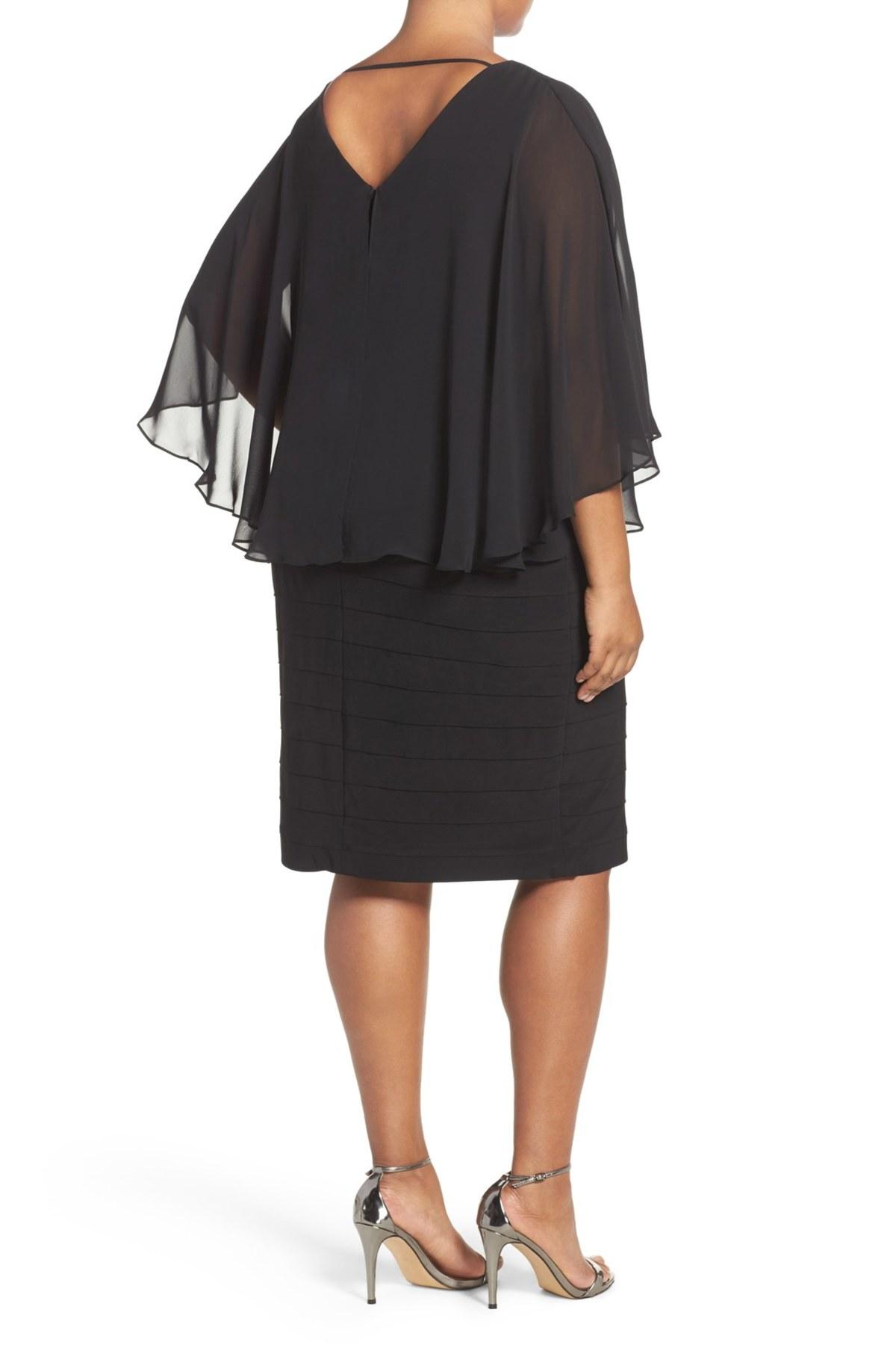 adrianna papell capelet