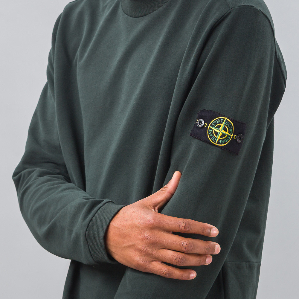 Download Stone Island 60440 Mock Neck Sweatshirt In Hunter Green in ...