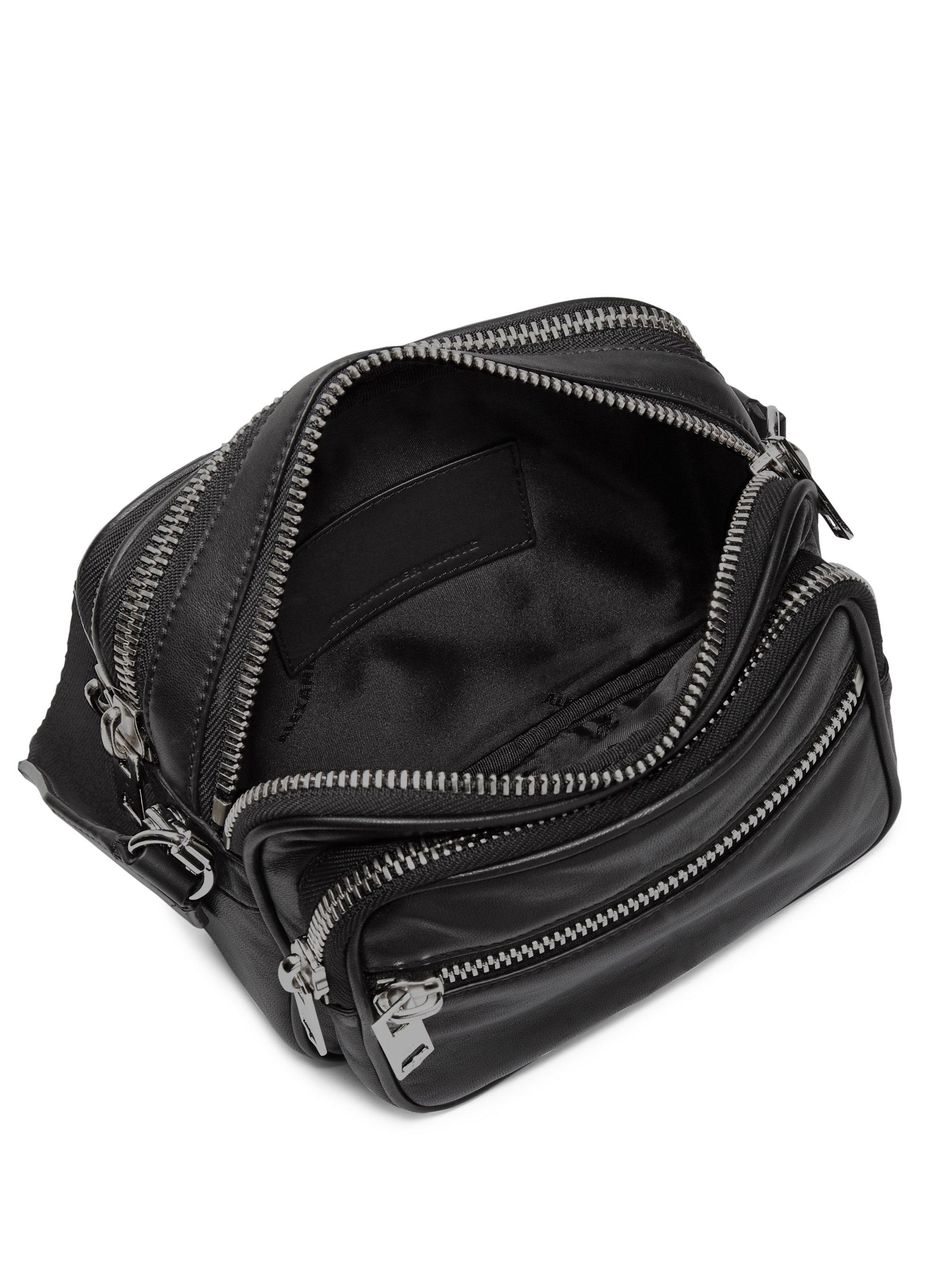 casual leather crossbody bag ideal for everyday use; adjustable