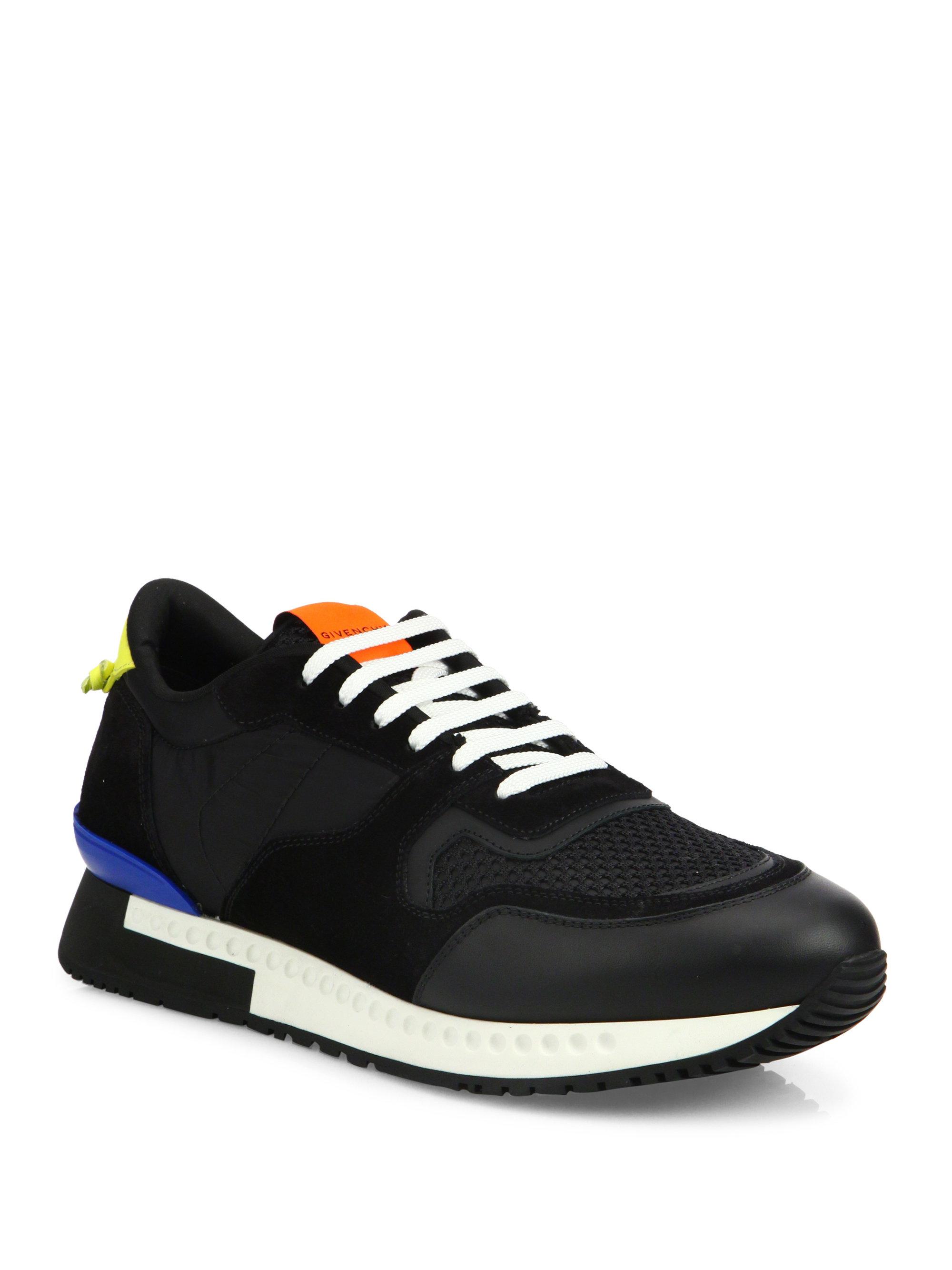 Givenchy Active Runner Lace-up Sneakers in Black for Men - Lyst