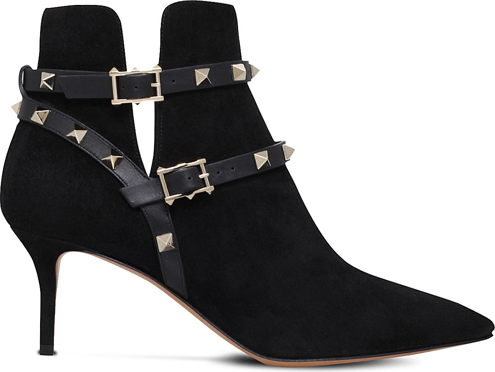 matte black valentino rockstud
