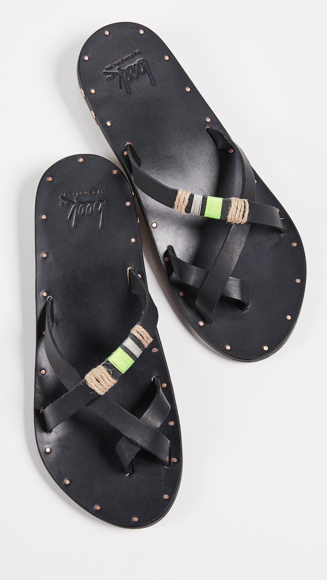 Beek Pintail Sandals in Black - Lyst