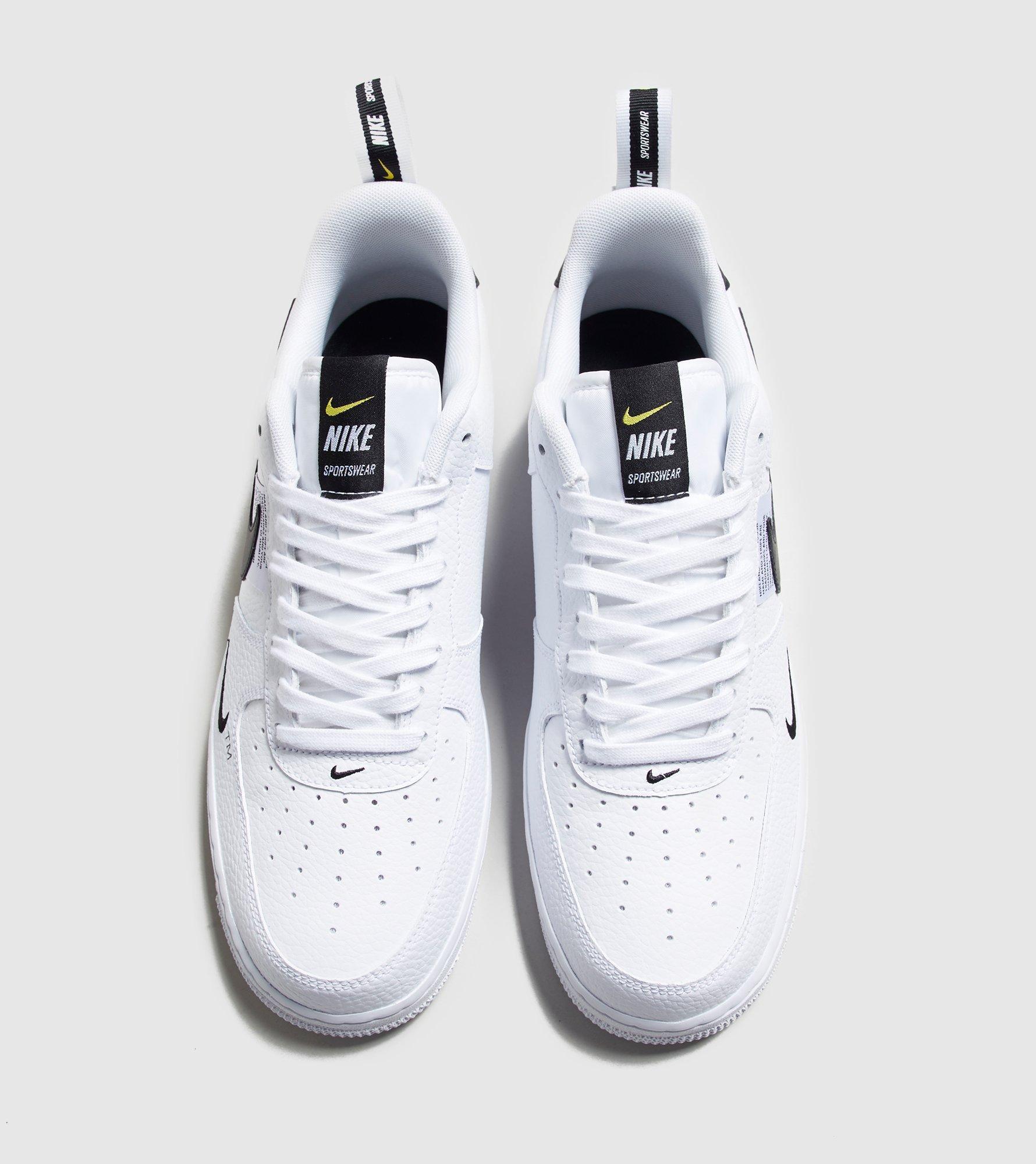 Nike Leather Air Force 1 07 Lv8 Utility Shoes Size 13 in Nike Leather Air Force 1 07 Lv8 Utility Shoes Size 13 in