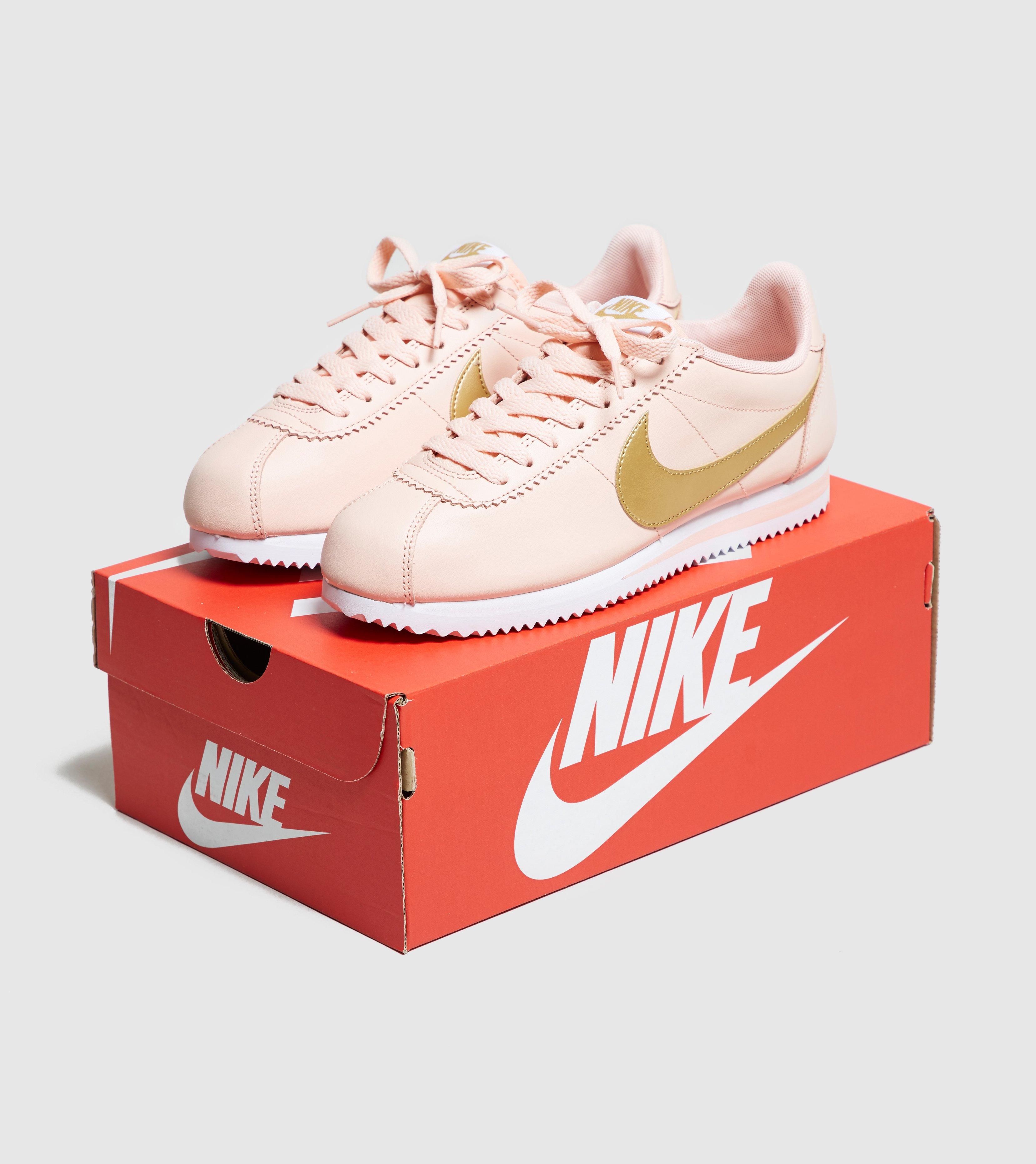 nike cortez lila