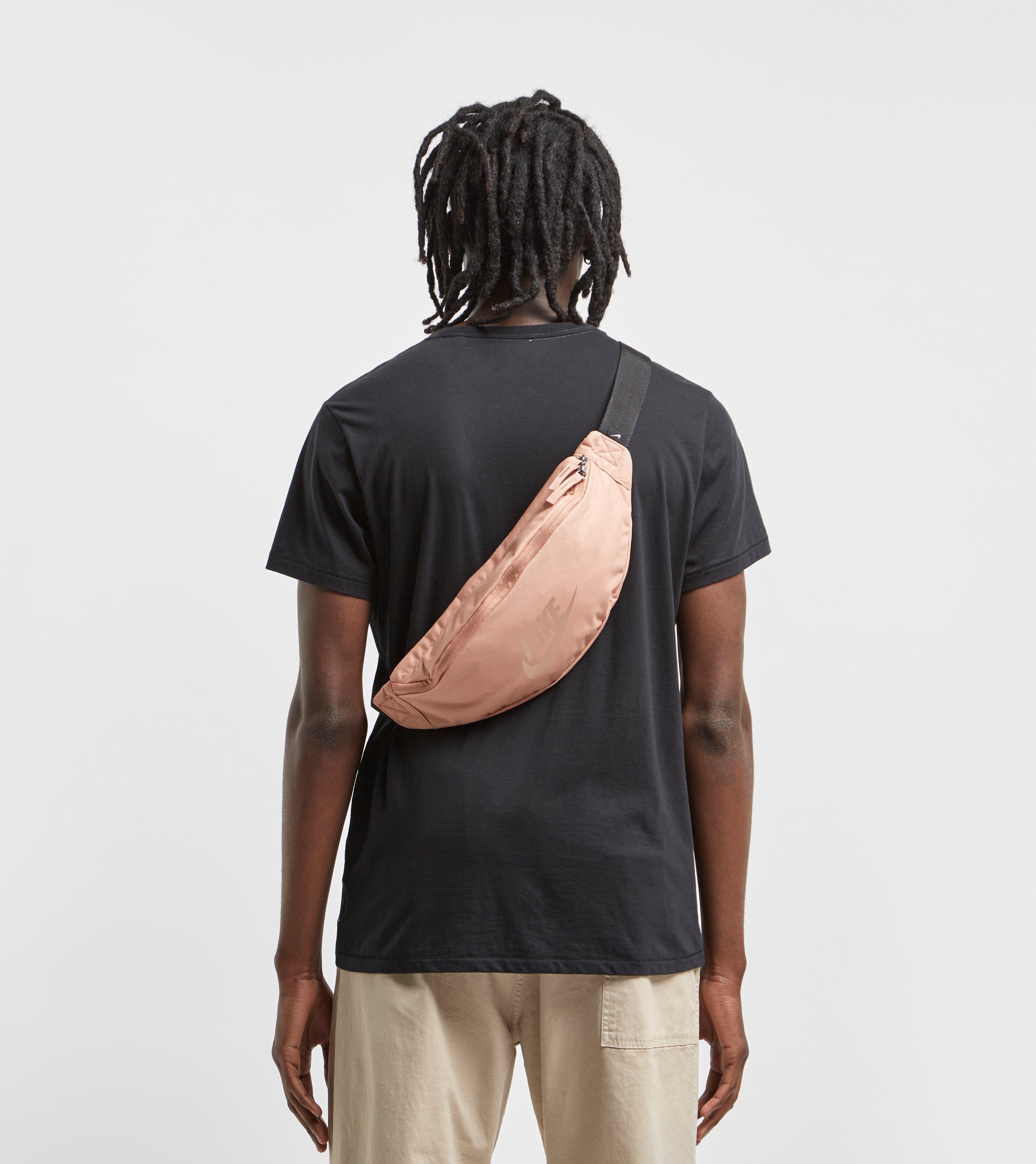 Nike Heritage Bum Bag in Pink for Men - Lyst