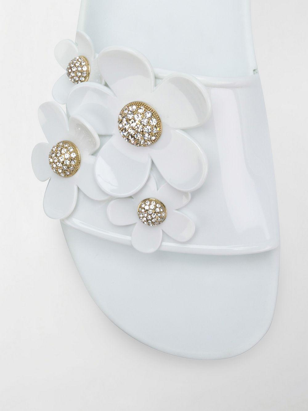 marc jacobs daisy slides