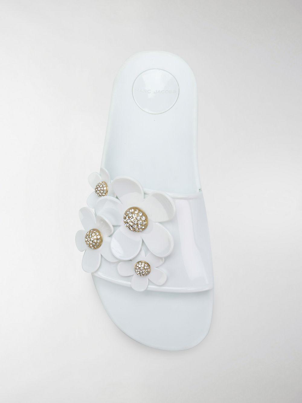 marc jacobs daisy slides