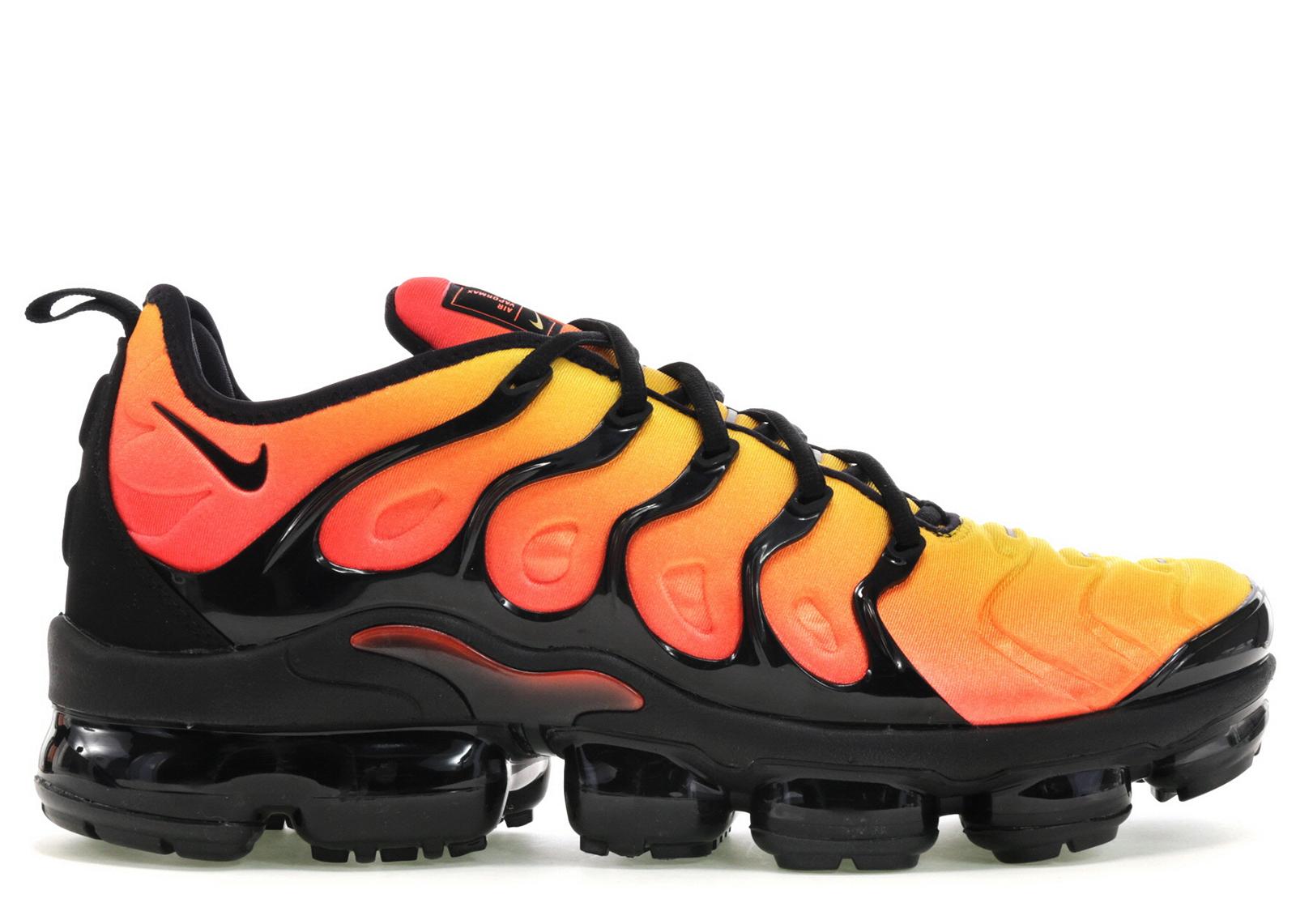 black orange vapor max