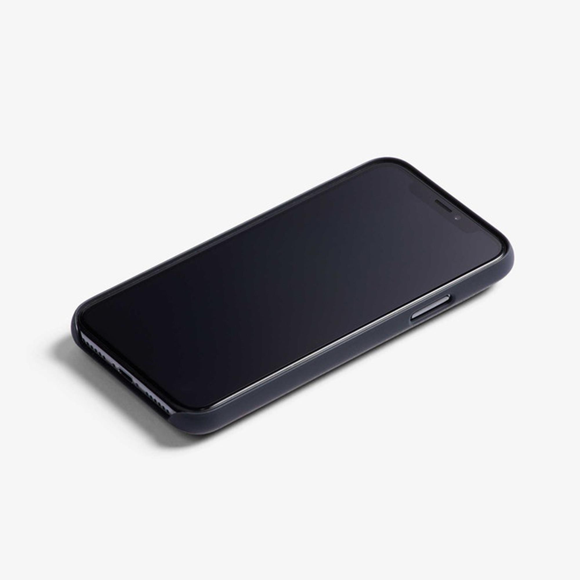 Bellroy Iphone Xr 3 Card Phone Case Graphite in Gray for