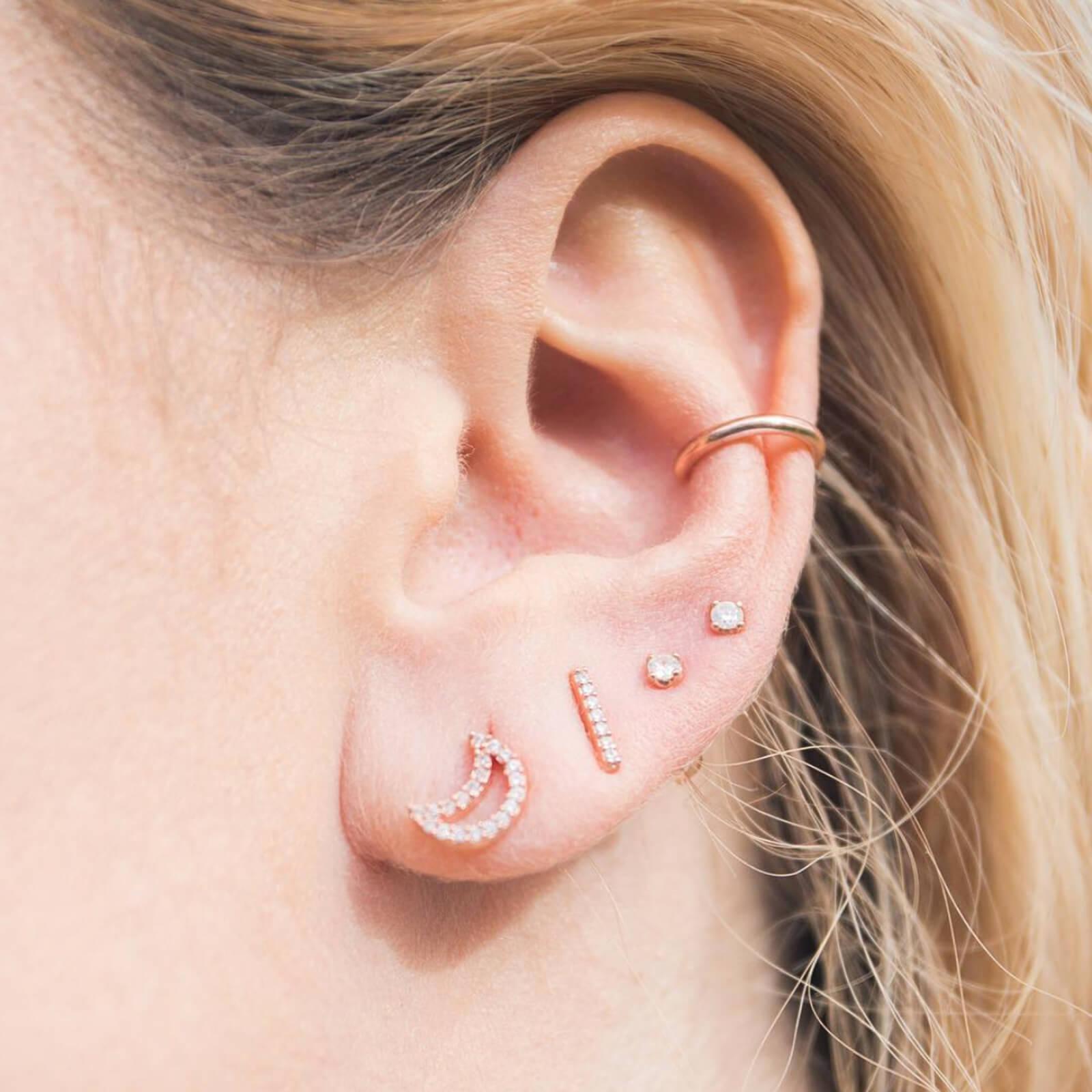 Lyst Astrid Miyu Hold On Small Bar Earrings Small Bar Earrings Lyst View Fullscreen