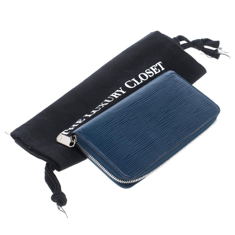 Lyst - Louis Vuitton Cyan Epi Leather Zippy Wallet in Blue