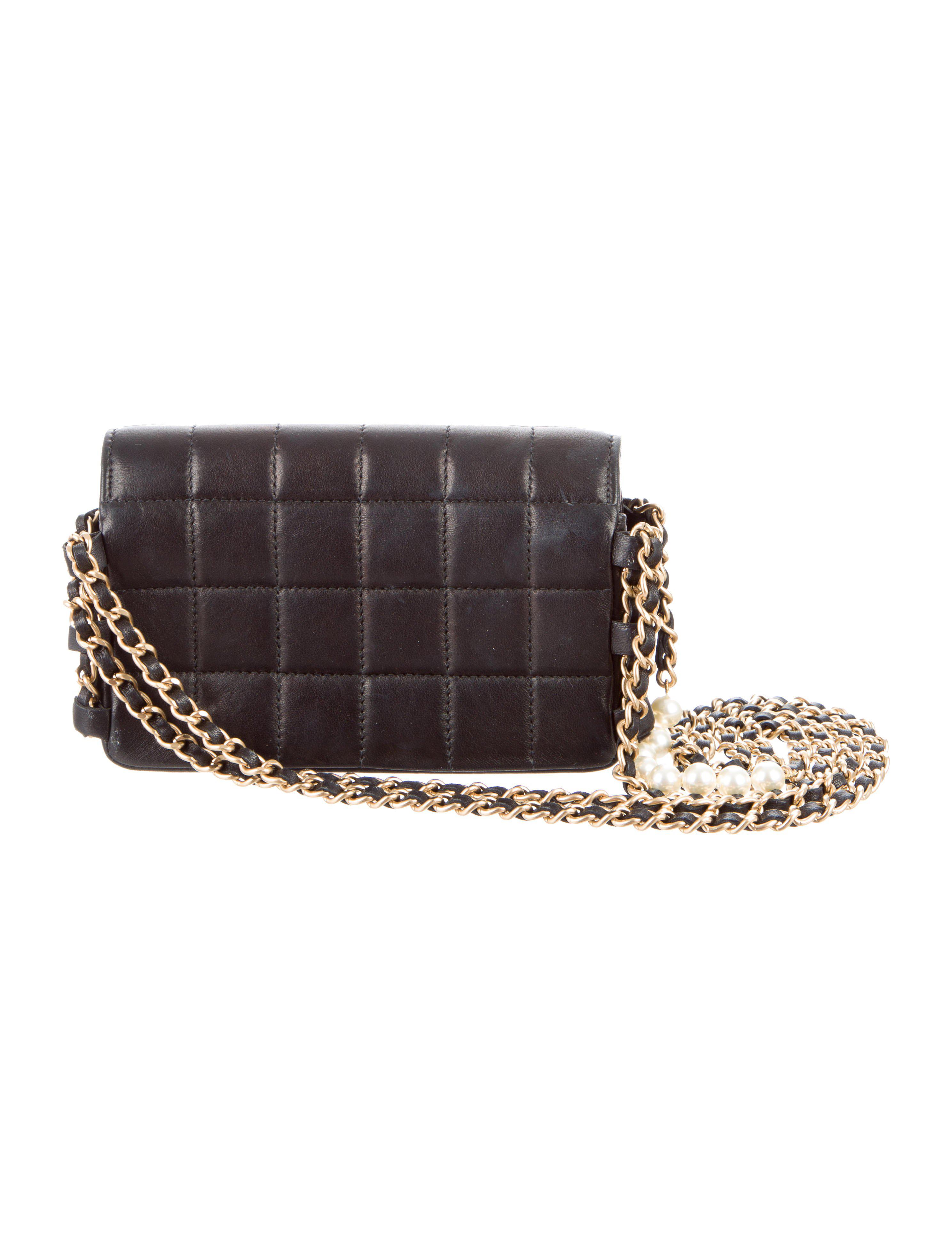 chanel-handbags-nordstrom-rack-literacy-basics